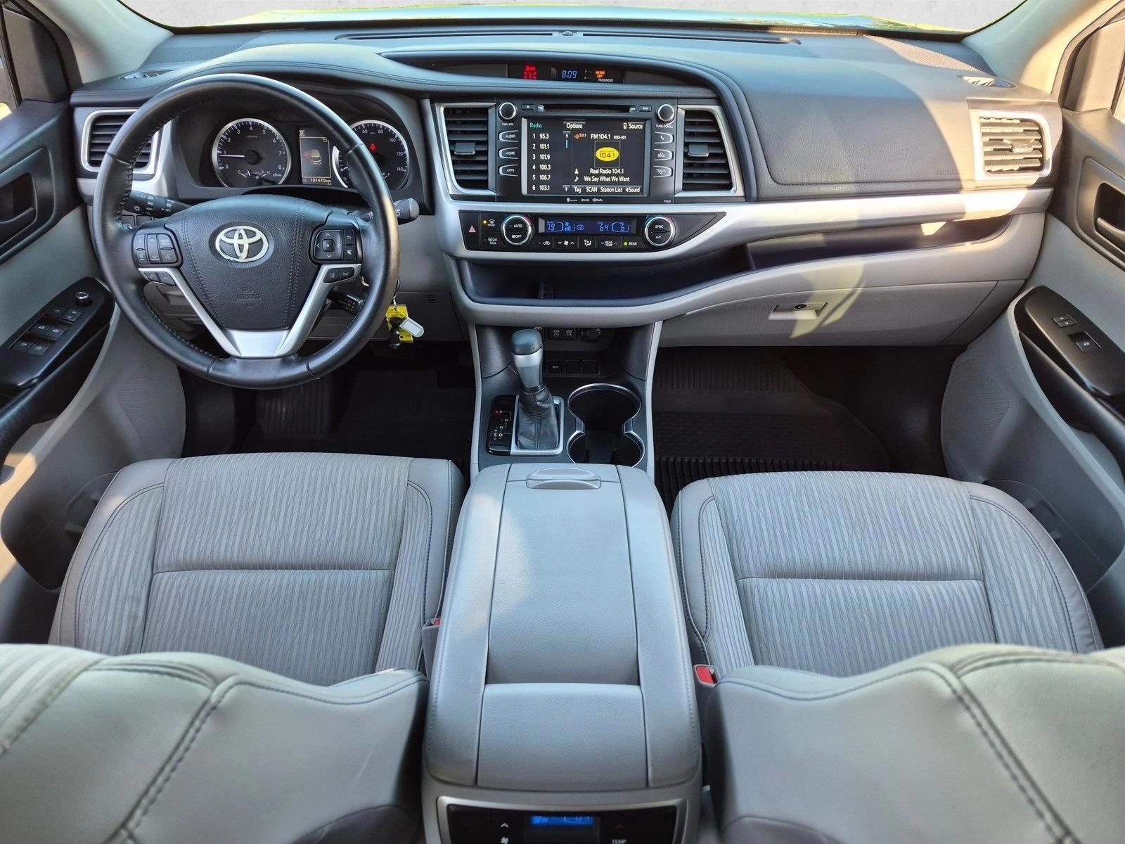 Thumbnail: 2018 Toyota Highlander - 3