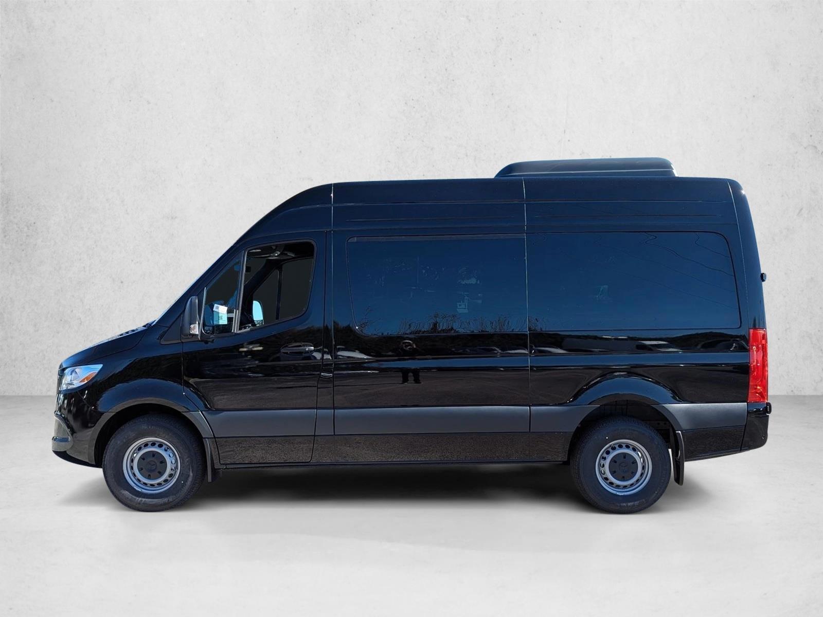 Thumbnail: 2026 Mercedes-Benz Sprinter - 2