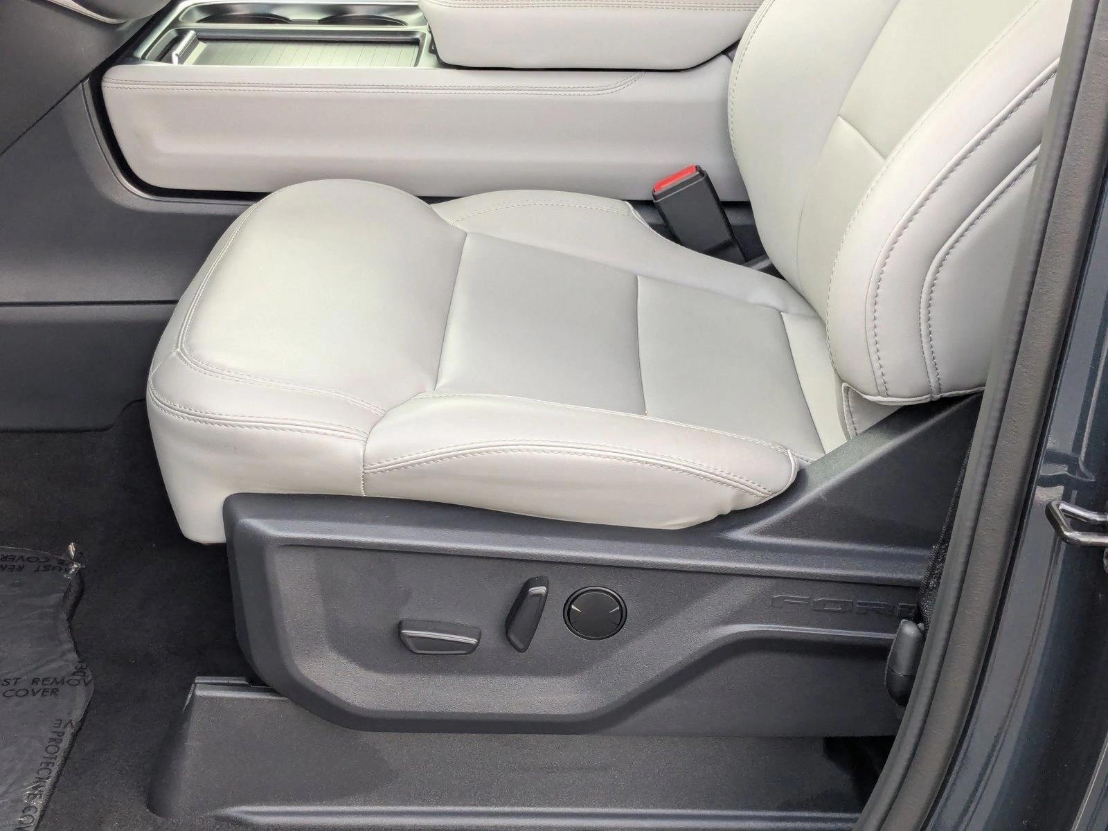 Thumbnail: 2026 Ford Expedition MAX - 4