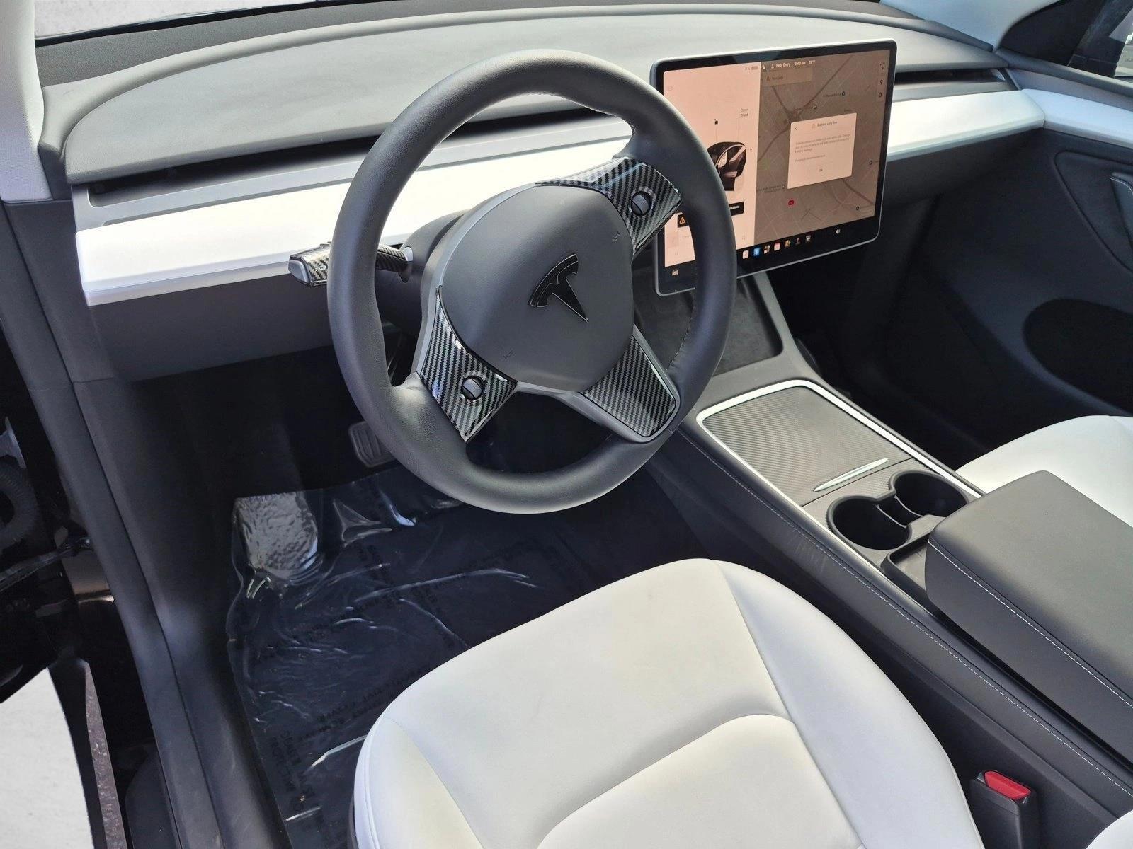 Thumbnail: 2023 Tesla Model Y - 3