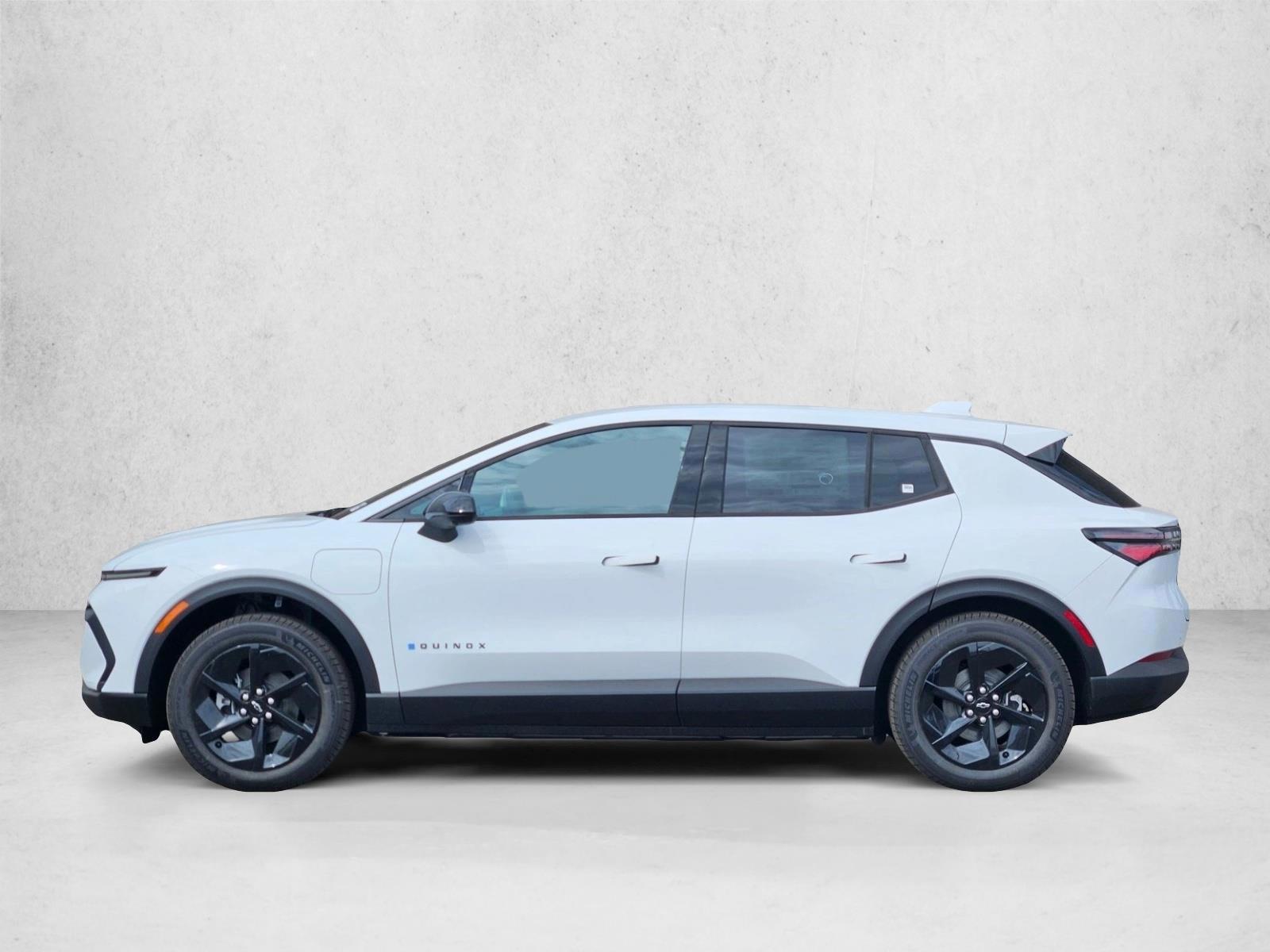 Thumbnail: 2026 Chevrolet Equinox - 2