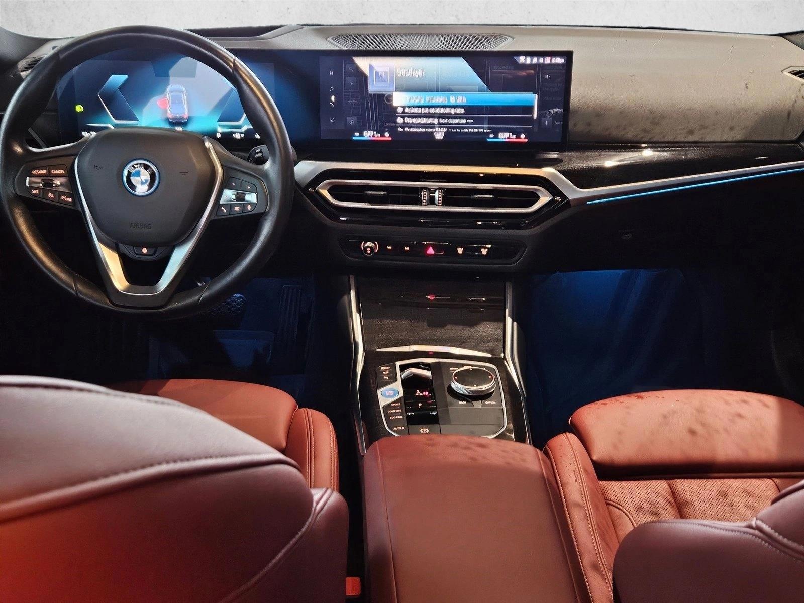 Thumbnail: 2023 BMW i4 - 4