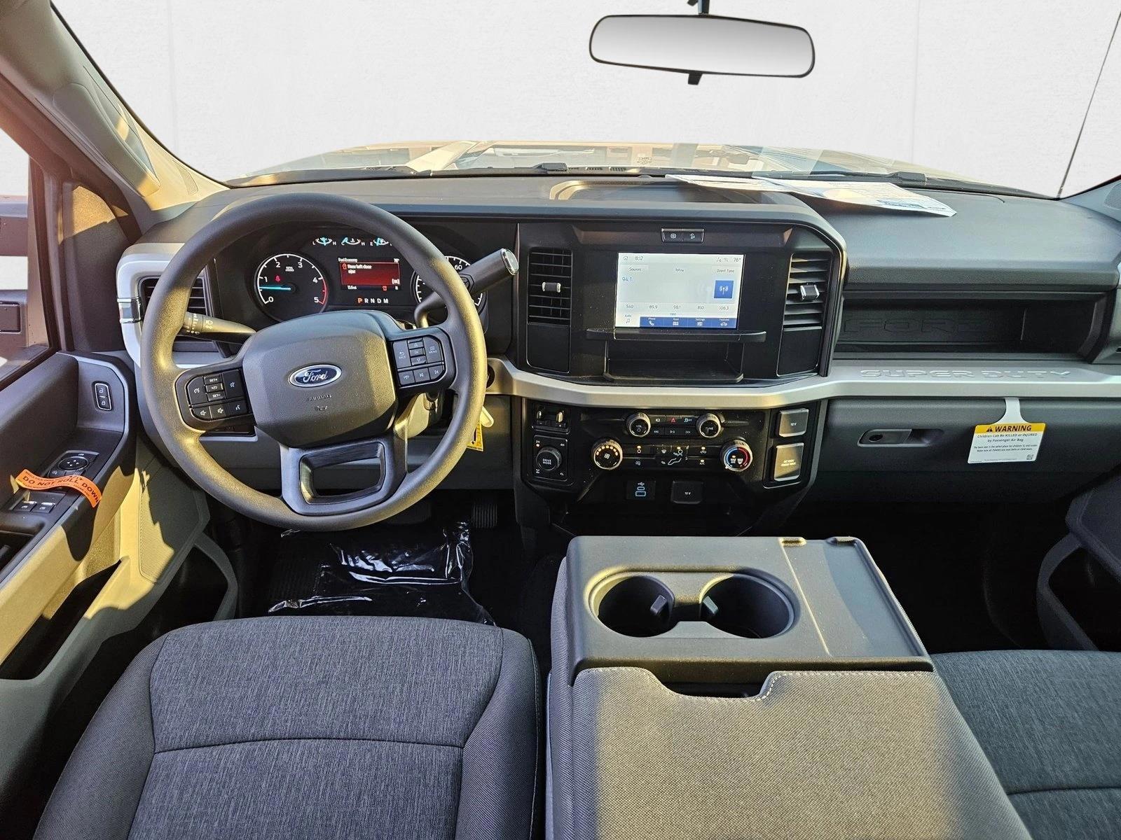 Thumbnail: 2026 Ford Econoline - 3