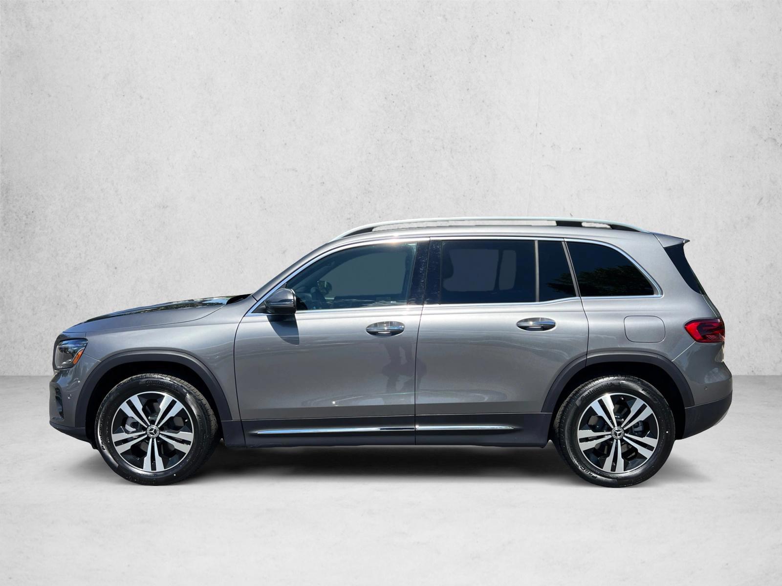 Thumbnail: 2026 Mercedes-Benz GLB - 2