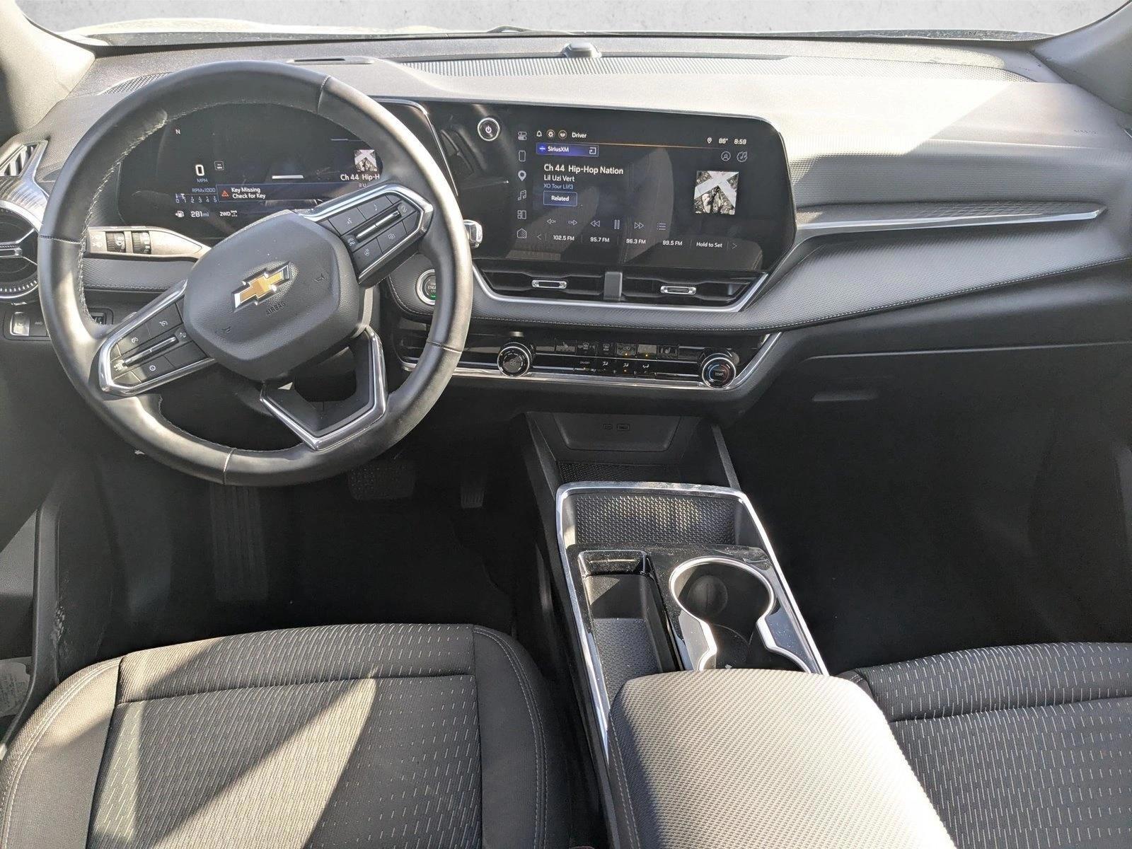 Thumbnail: 2025 Chevrolet Equinox - 4