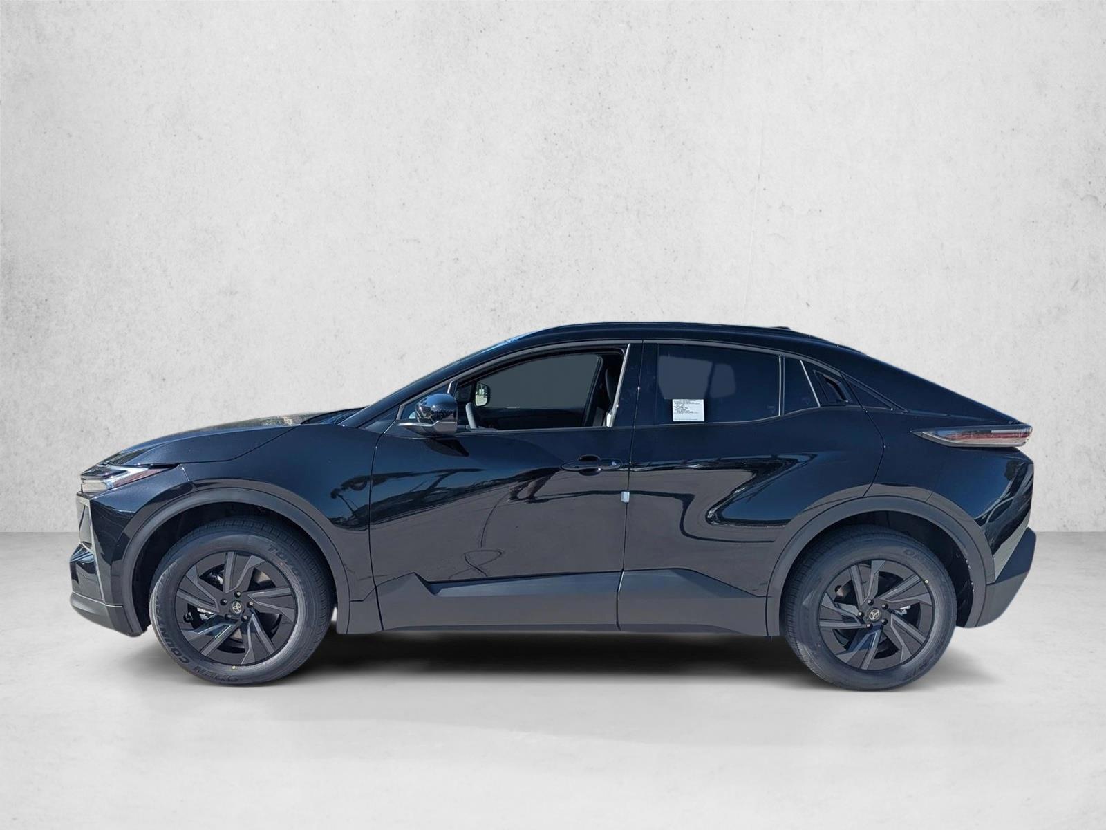 Thumbnail: 2026 Toyota C-HR - 2