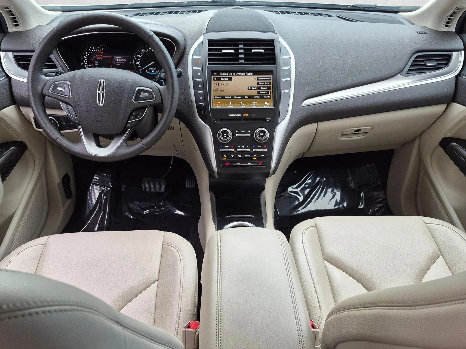 Thumbnail: 2019 Lincoln MKC - 4
