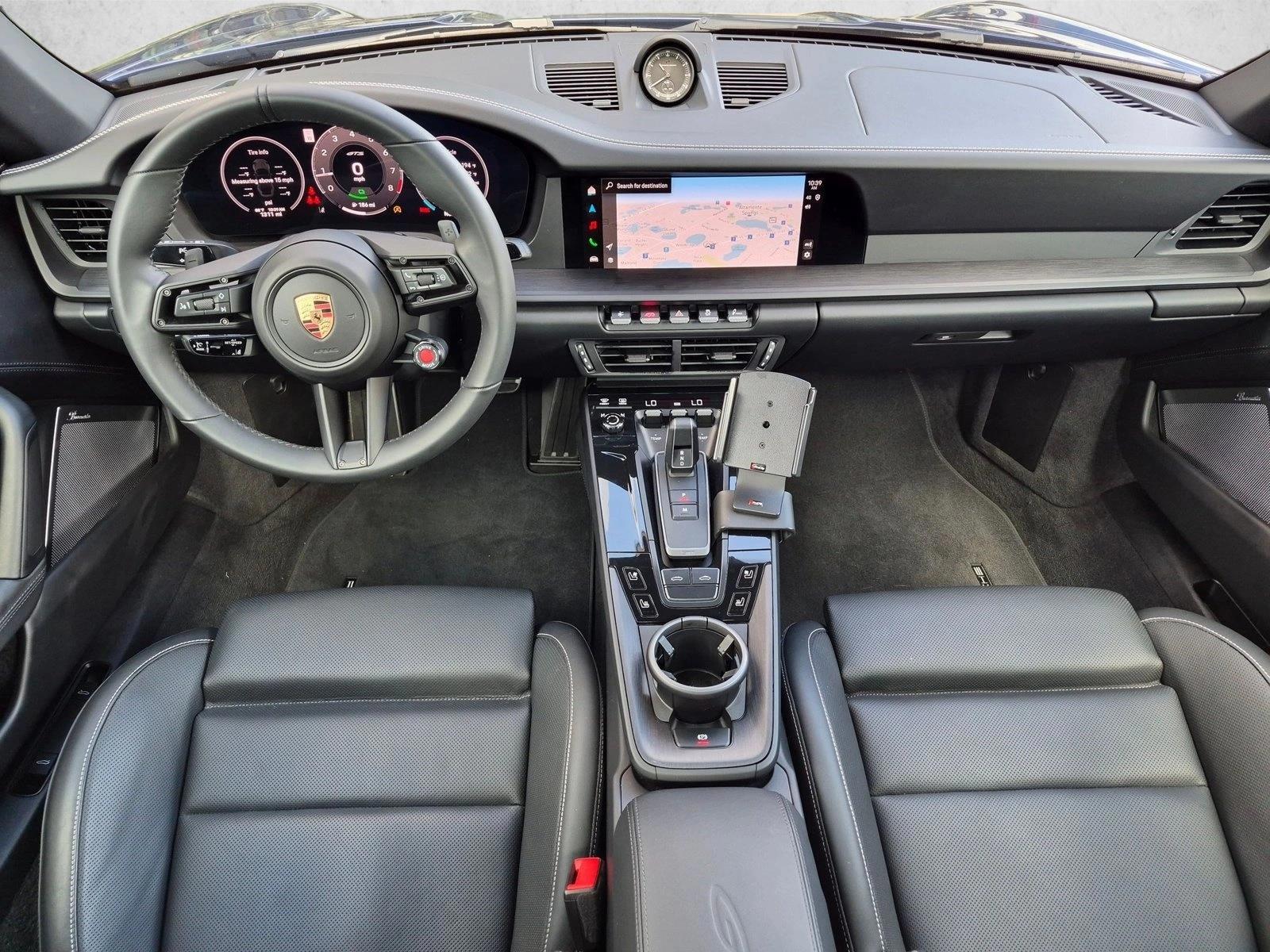 Thumbnail: 2025 Porsche 911 - 5