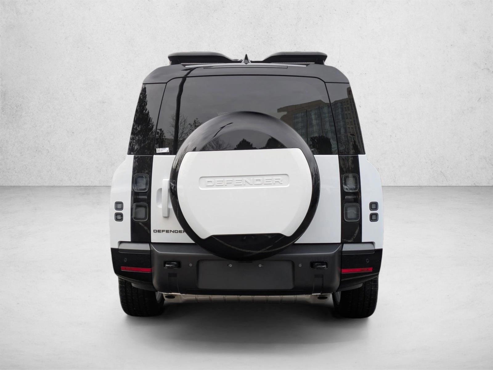 2026 Land Rover Defender X-Dynamic SE - Photo 8