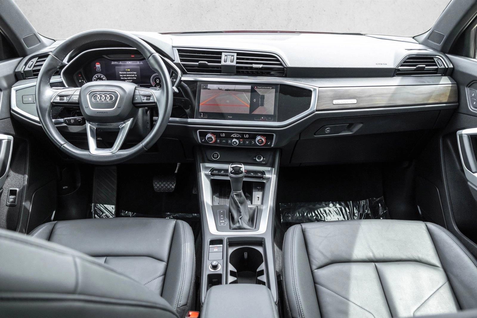Thumbnail: 2021 Audi Q3 - 4
