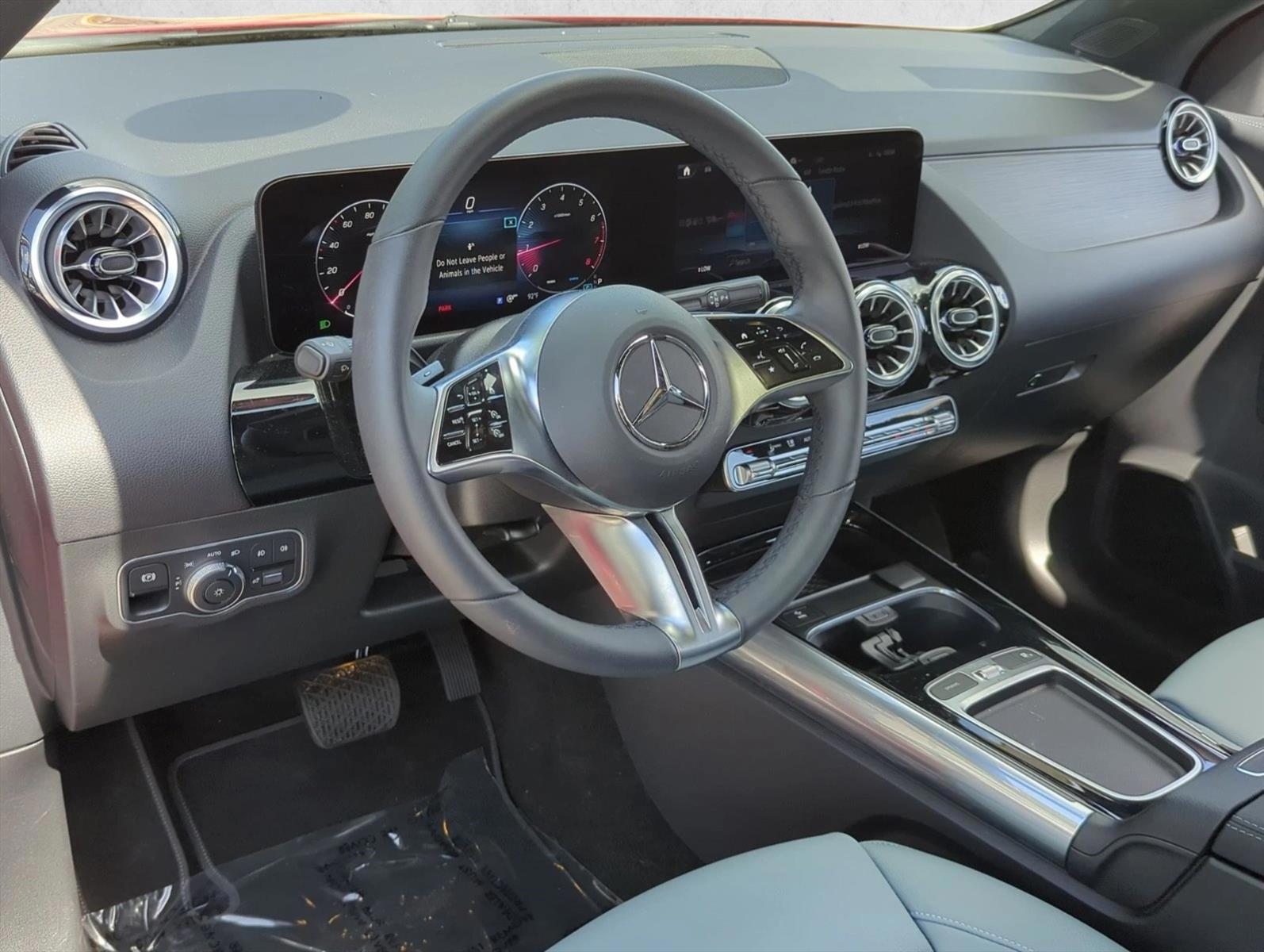Thumbnail: 2026 Mercedes-Benz GLA - 4