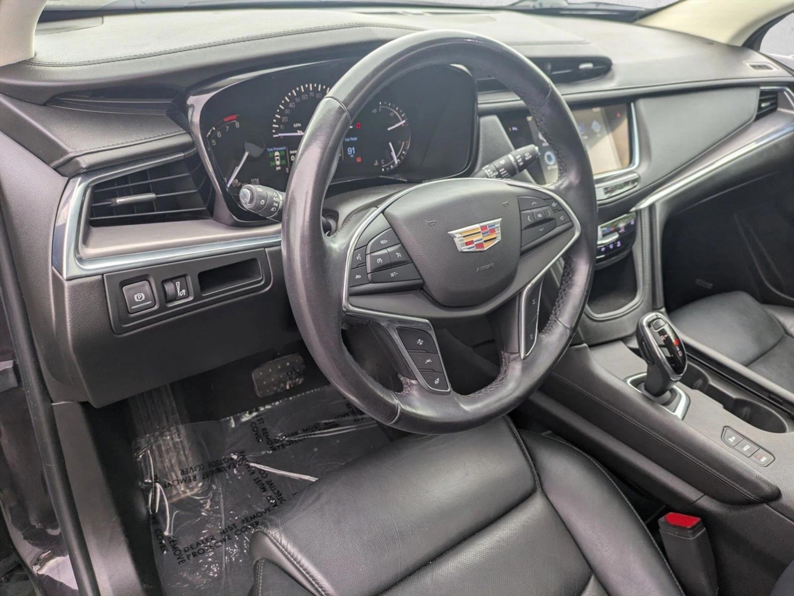 Thumbnail: 2018 Cadillac XT5 - 3