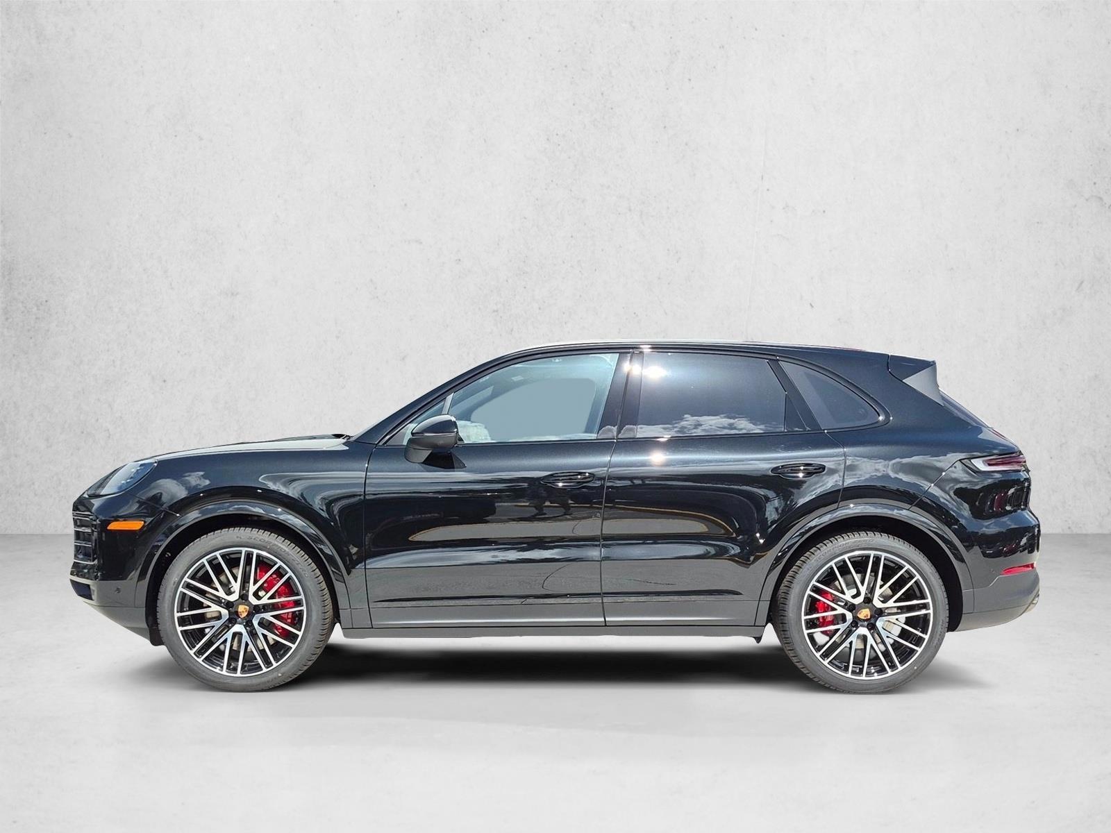 Thumbnail: 2026 Porsche Cayenne - 2