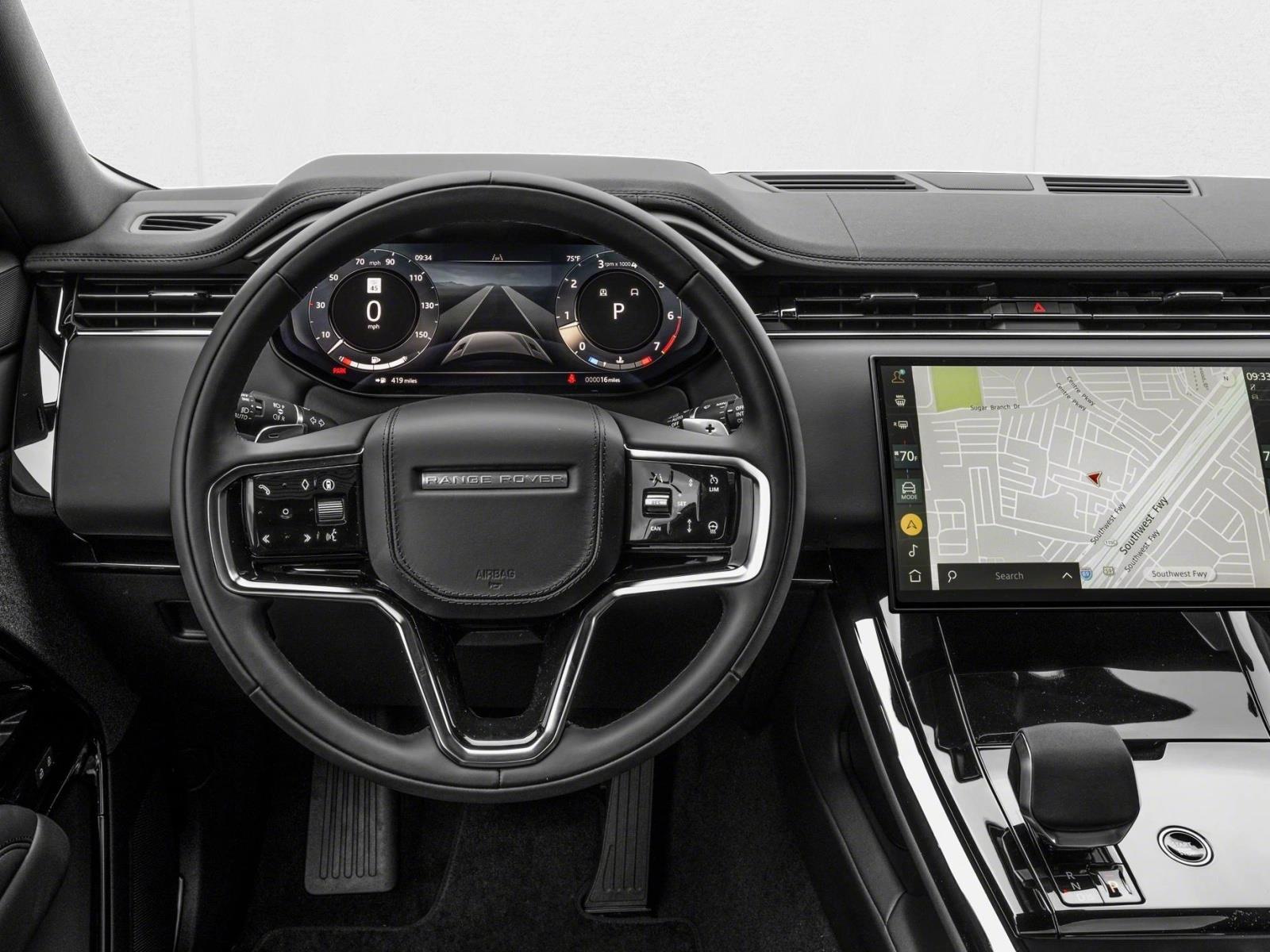 Thumbnail: 2026 Land Rover Range Rover Sport - 3