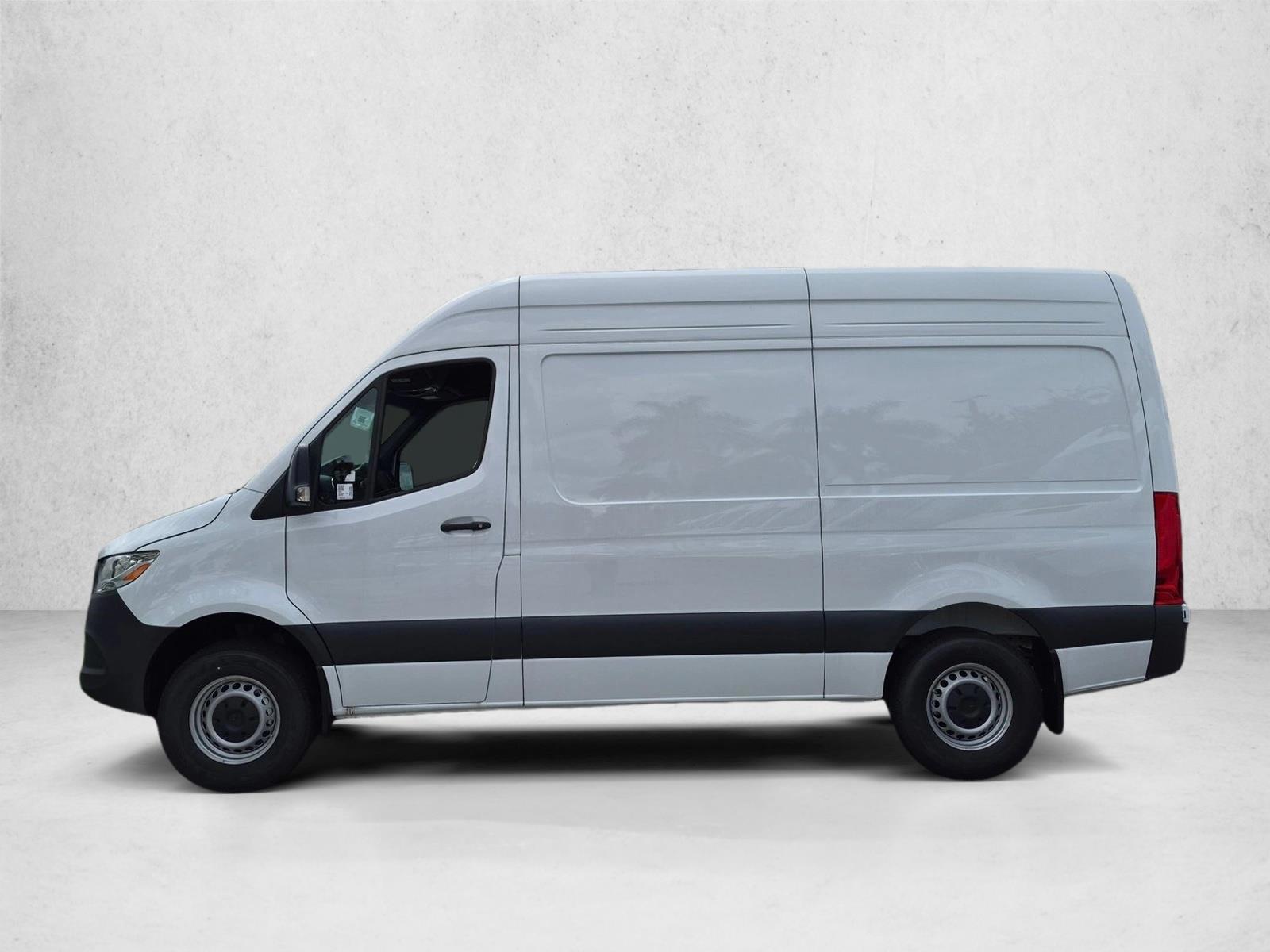 Thumbnail: 2026 Mercedes-Benz Sprinter - 2