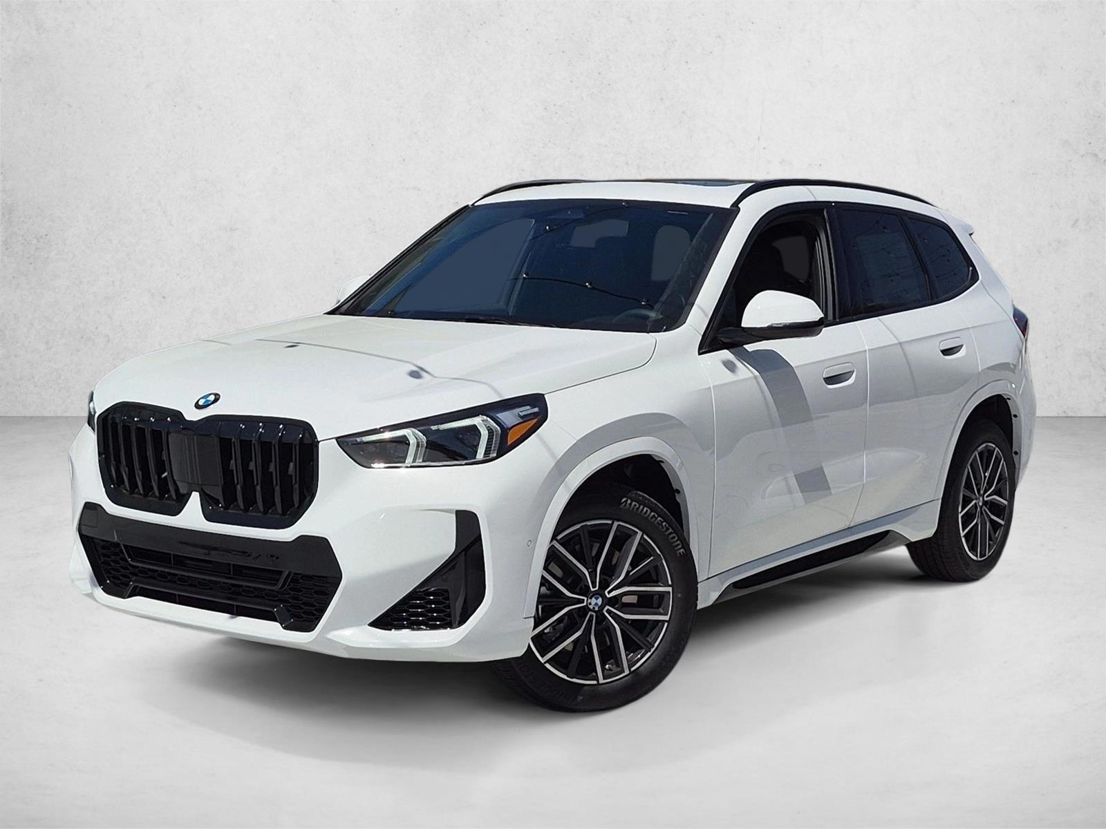 Thumbnail: 2027 BMW X1 - 1