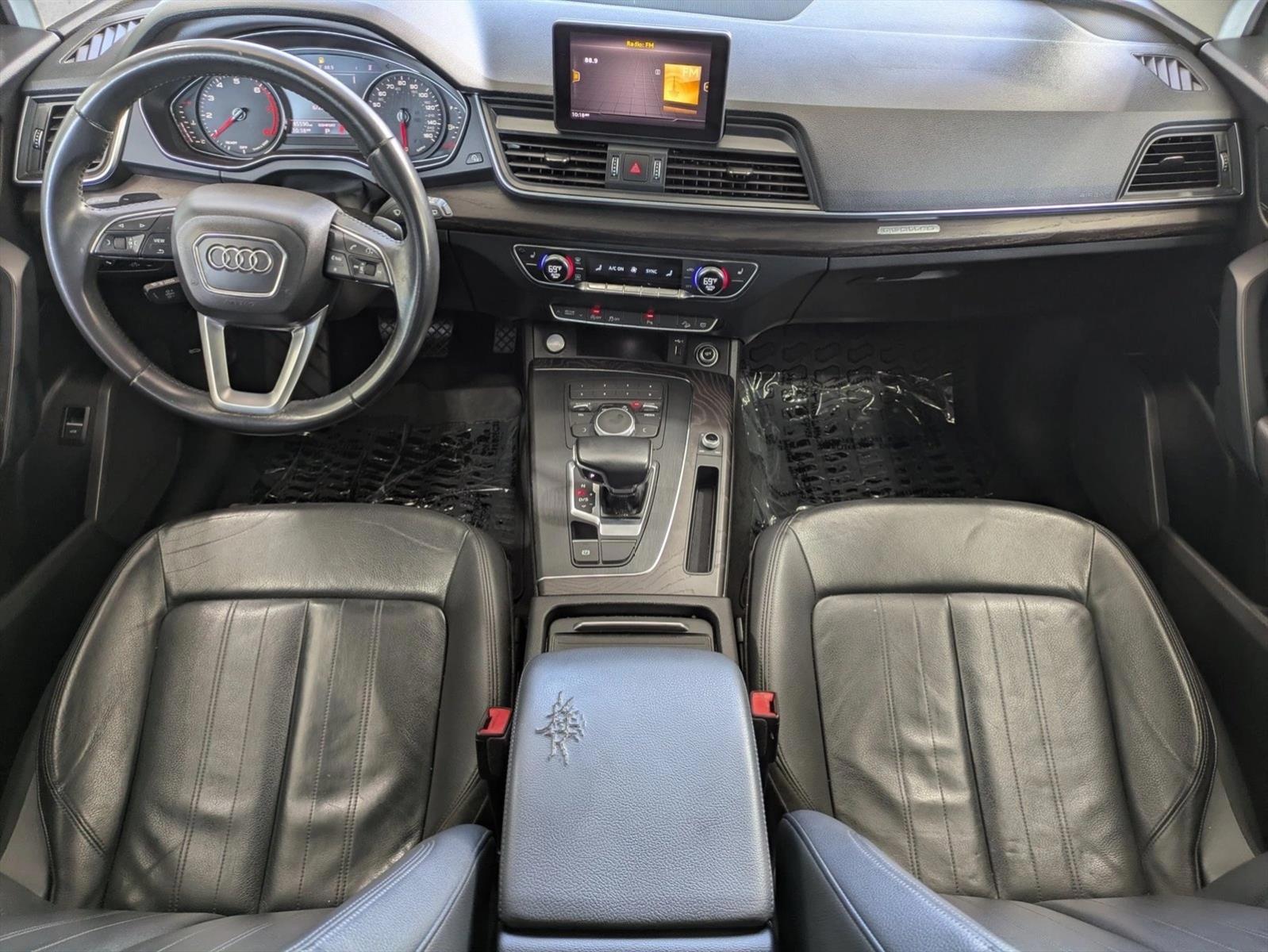Thumbnail: 2020 Audi Q5 - 3