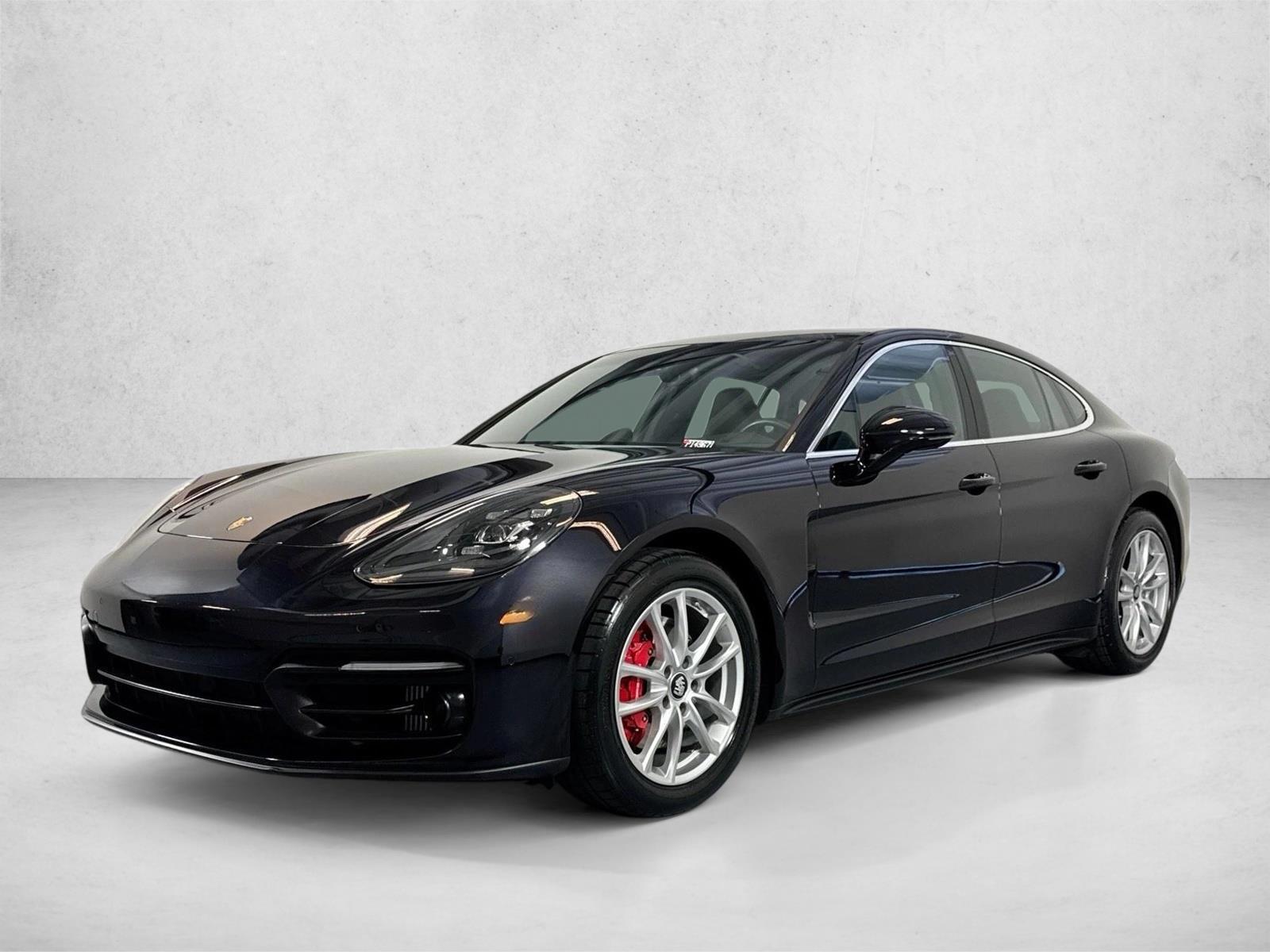 Thumbnail: 2023 Porsche Panamera - 1