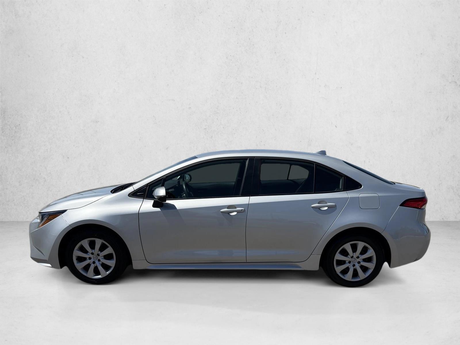 2025 Toyota Corolla LE - Photo 9