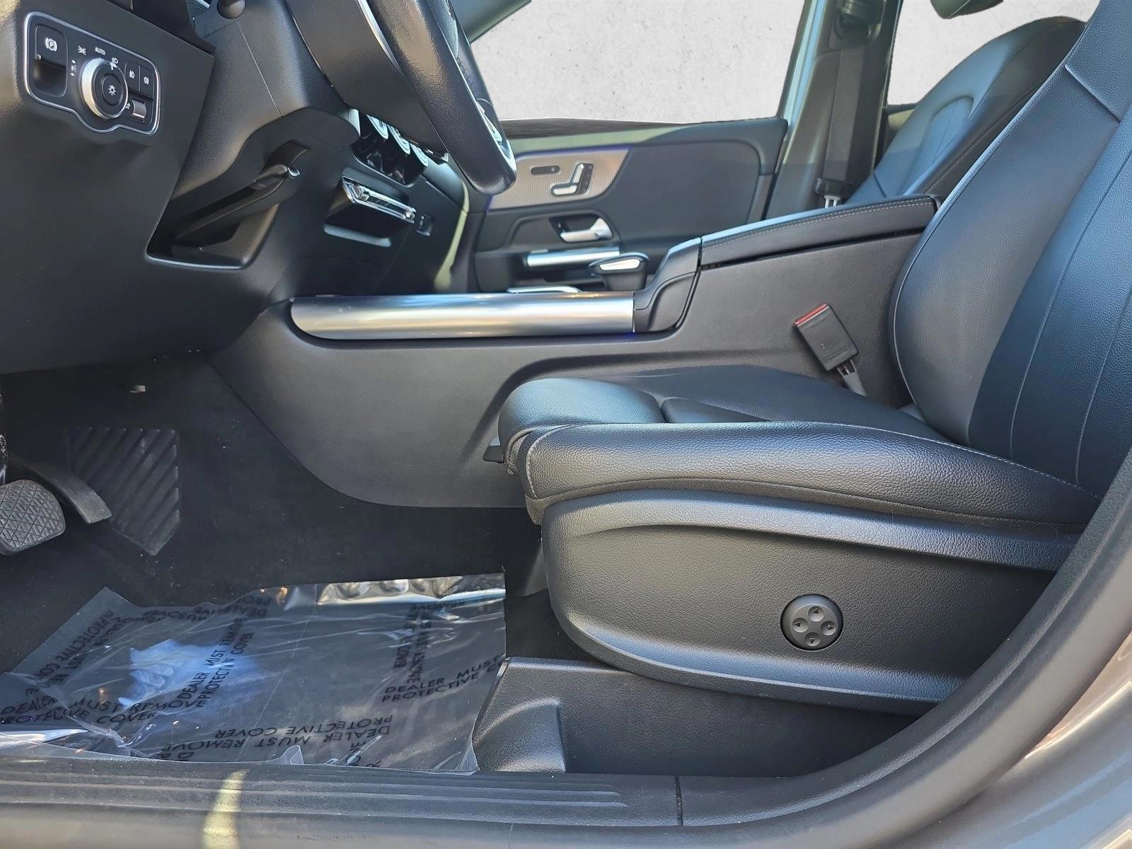 Thumbnail: 2021 Mercedes-Benz GLA - 5