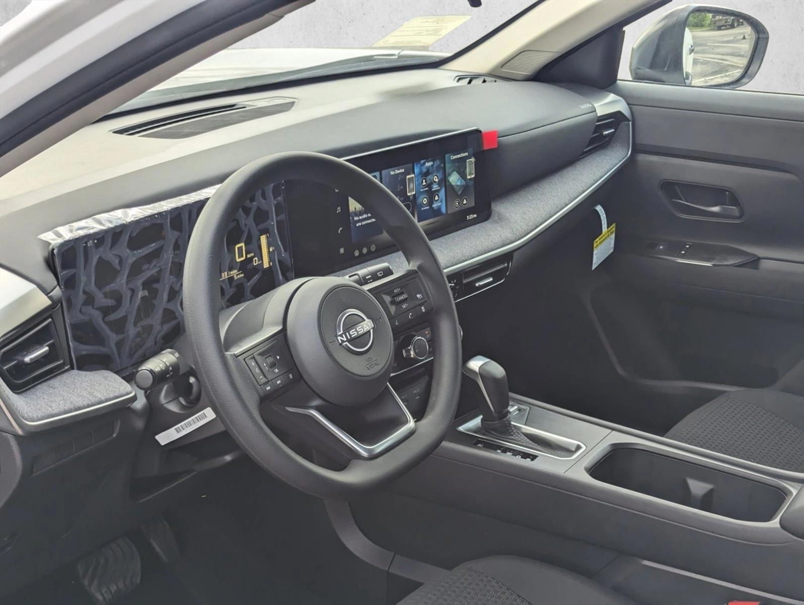 Thumbnail: 2026 Nissan Kicks - 2