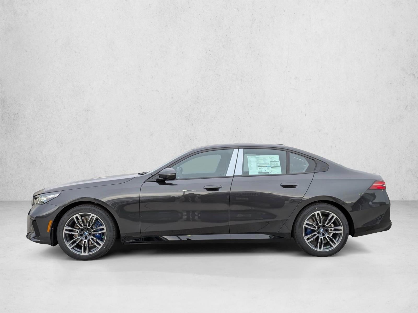 Thumbnail: 2026 BMW 5 Series - 2