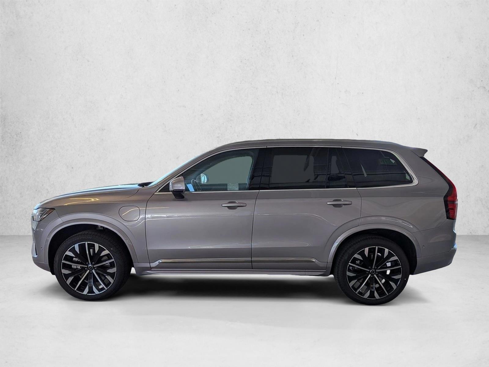 Thumbnail: 2026 Volvo XC90 - 2