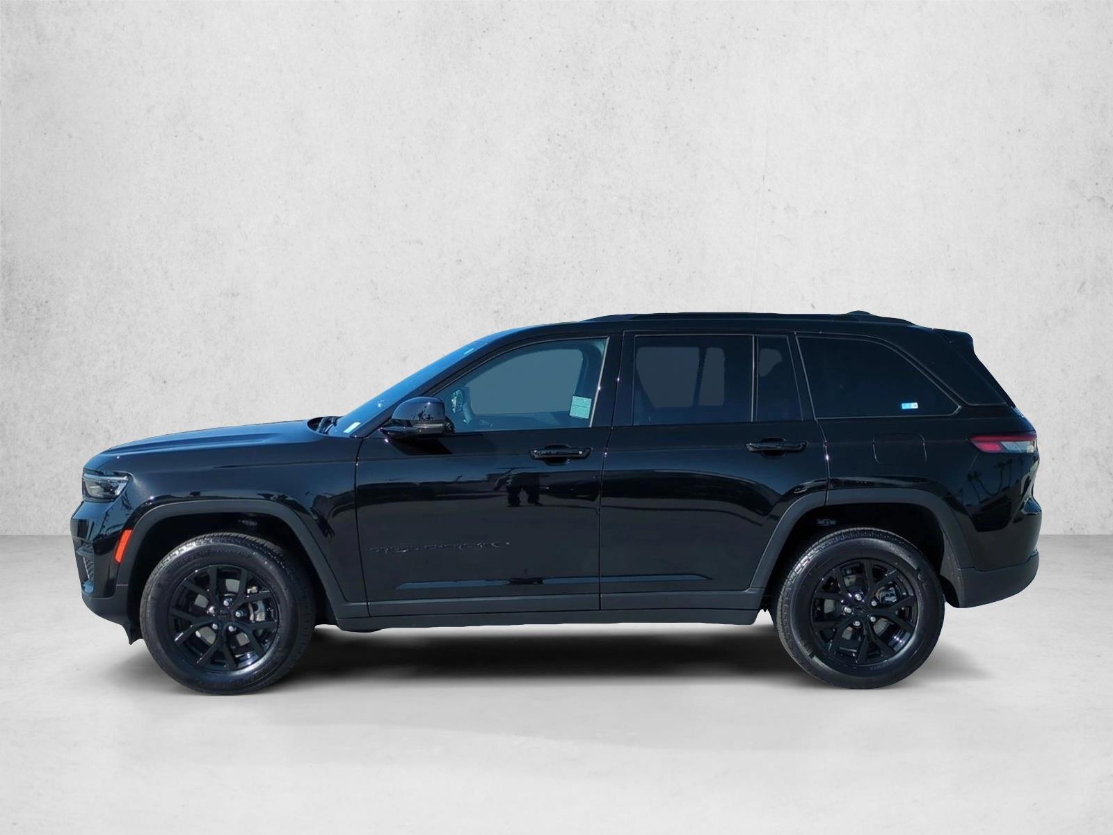 Thumbnail: 2025 Jeep Grand Cherokee - 2