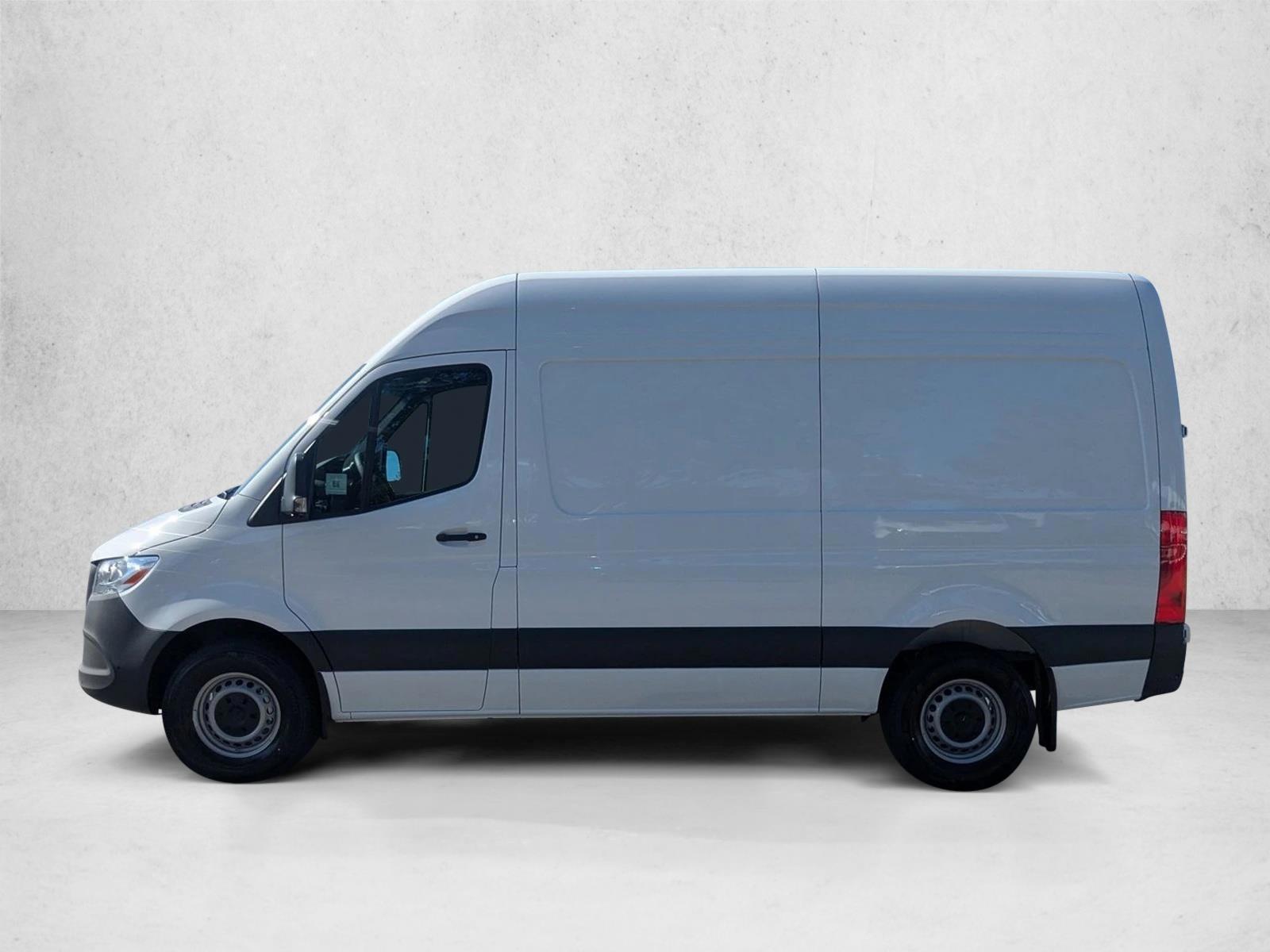 Thumbnail: 2026 Mercedes-Benz Sprinter - 2