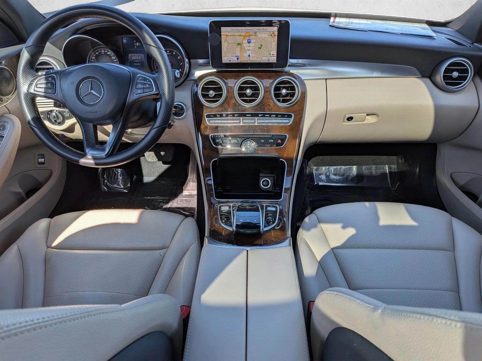 Thumbnail: 2015 Mercedes-Benz C-Class - 4