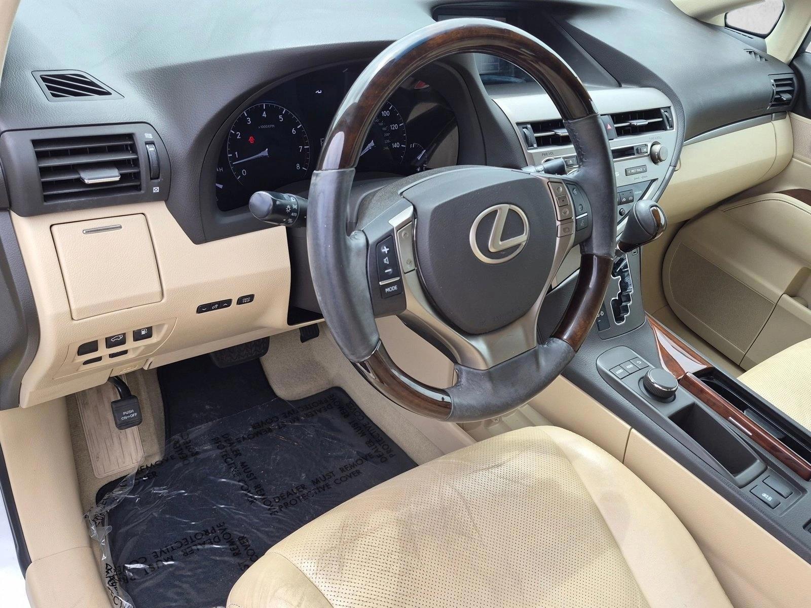 Thumbnail: 2015 Lexus RX - 3