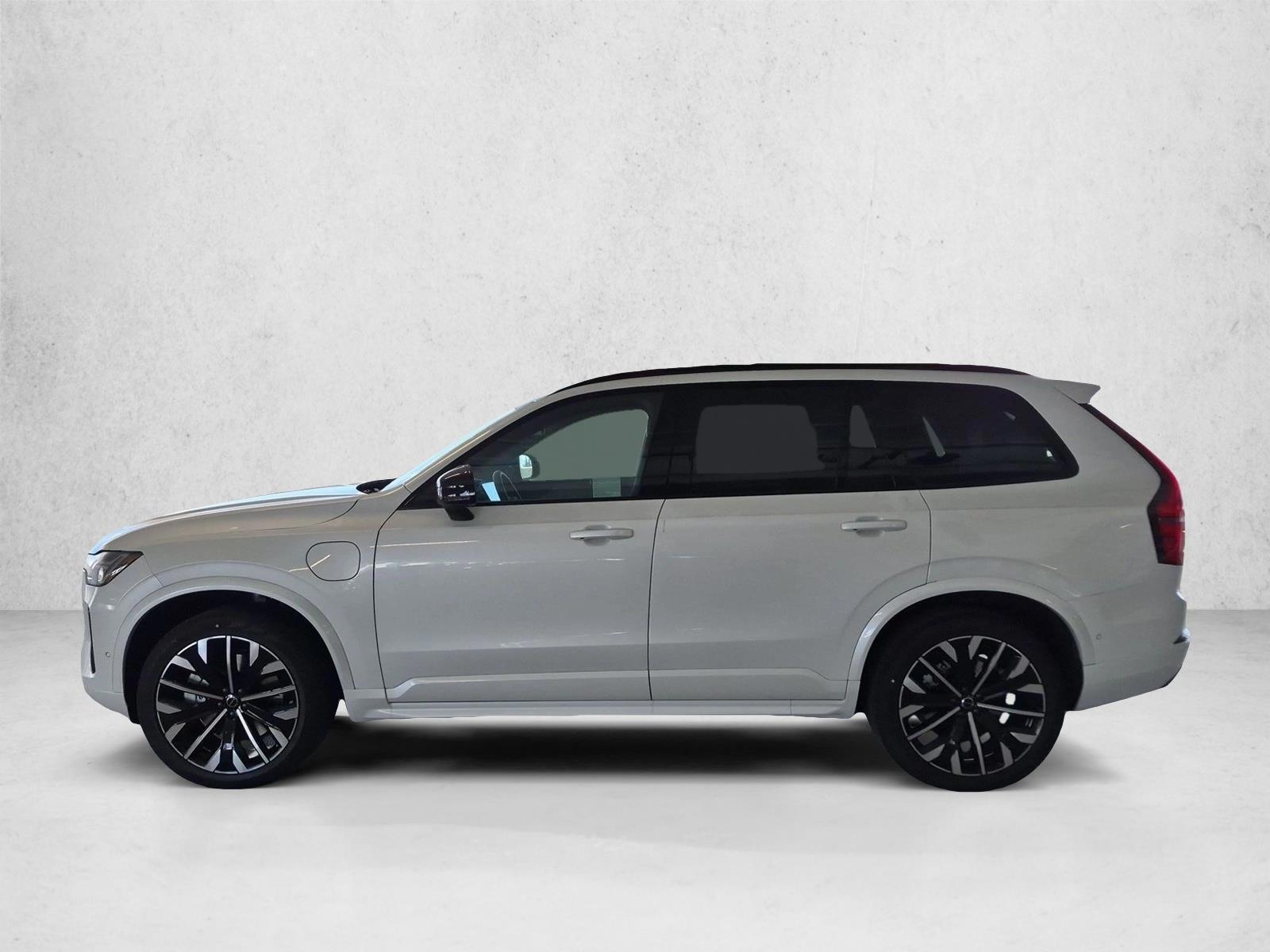 Thumbnail: 2026 Volvo XC90 - 2