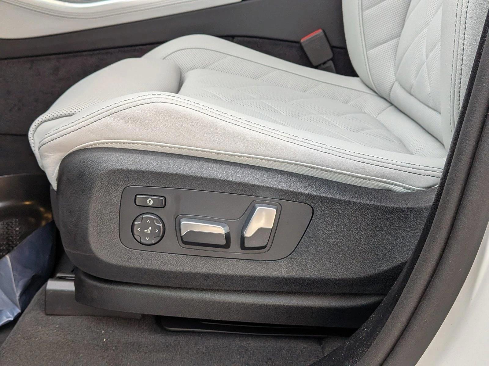 Thumbnail: 2026 BMW X5 - 5