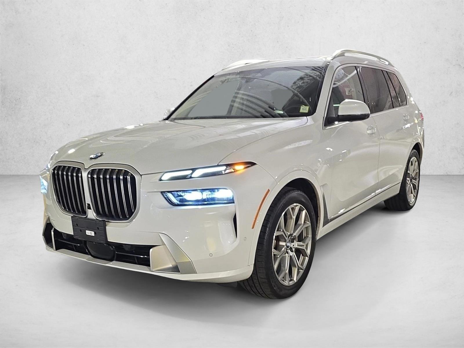 Thumbnail: 2024 BMW X7 - 1