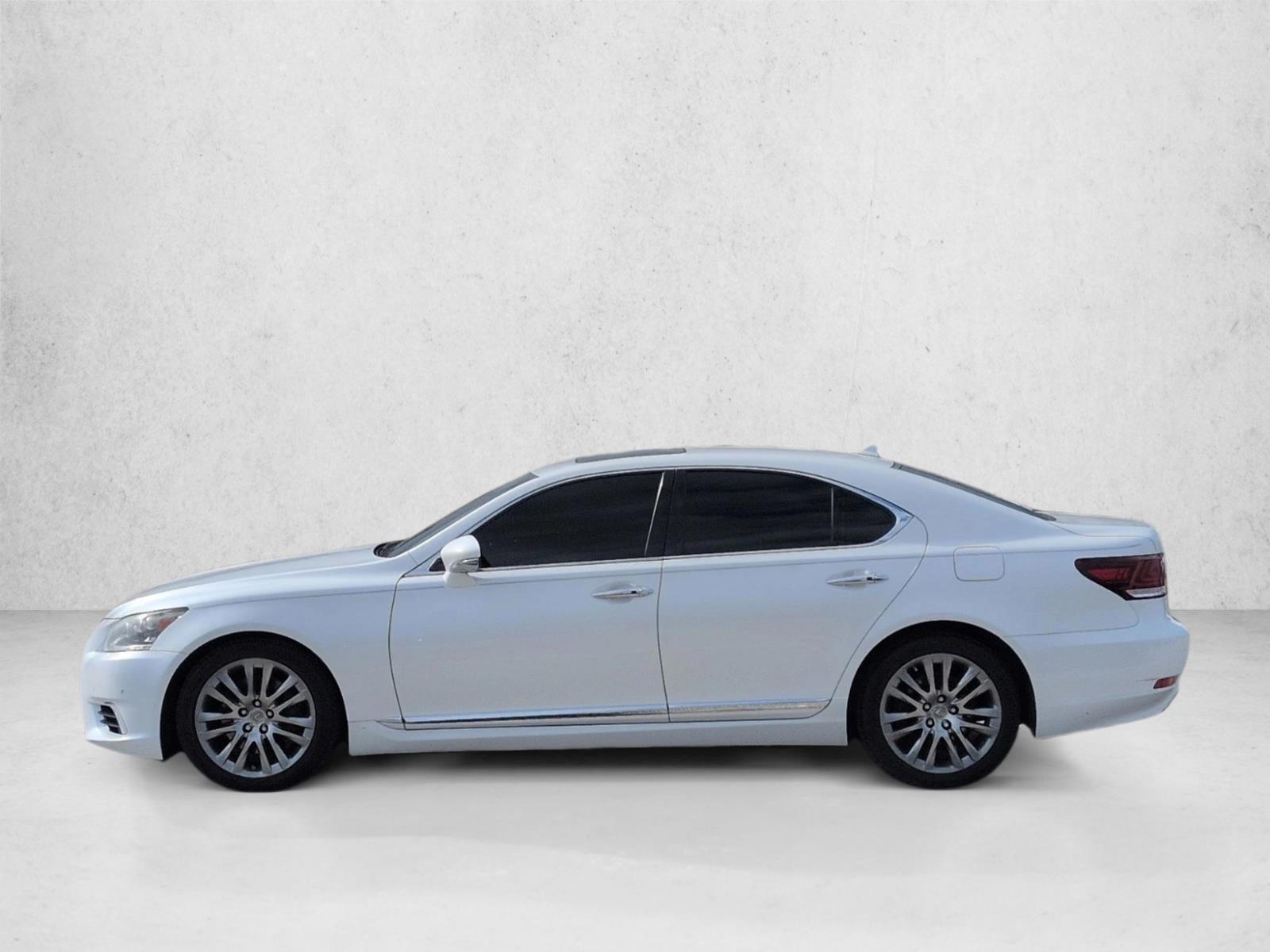 Thumbnail: 2013 Lexus LS - 2