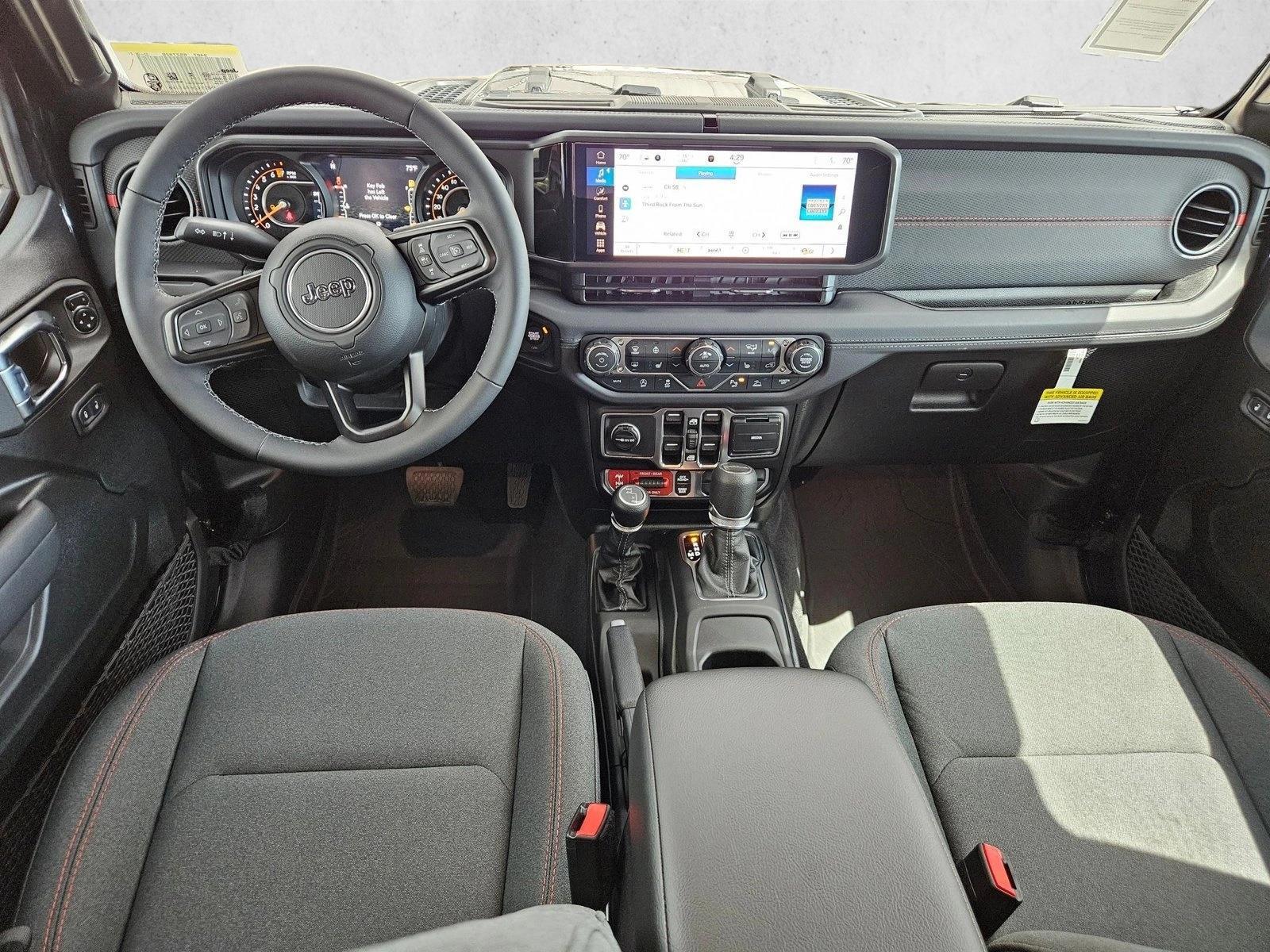 Thumbnail: 2026 Jeep Gladiator - 3