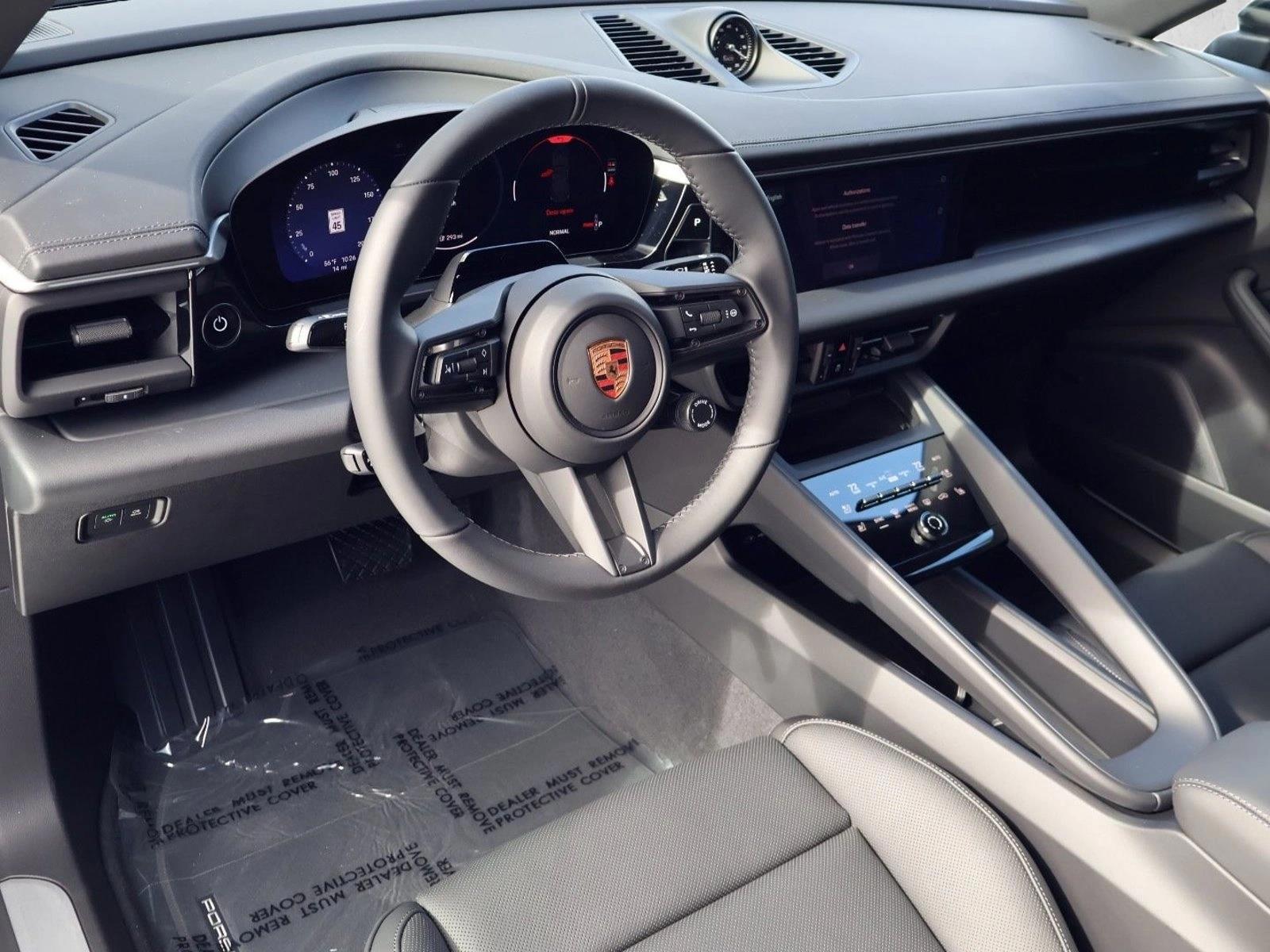 Thumbnail: 2026 Porsche Macan - 3