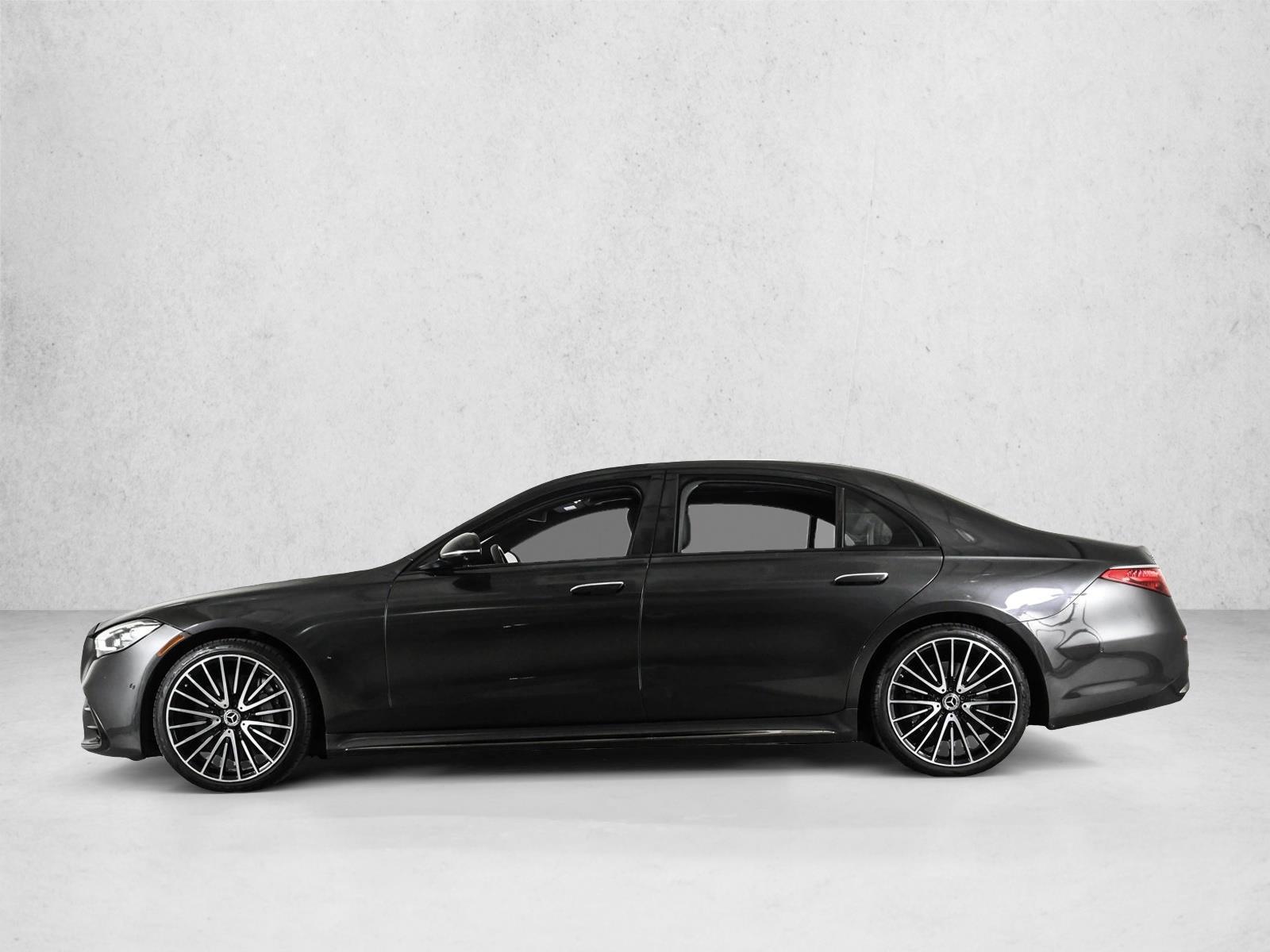 Thumbnail: 2023 Mercedes-Benz S-Class - 2