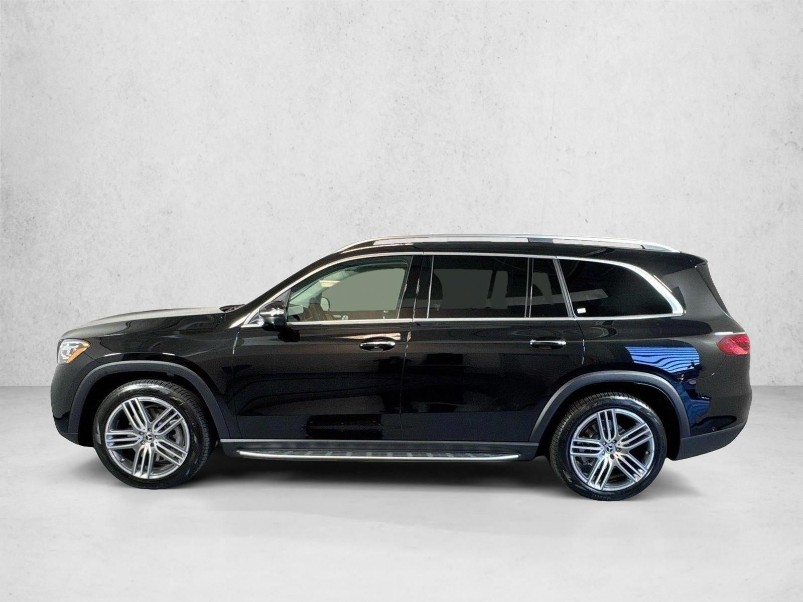 Thumbnail: 2026 Mercedes-Benz GLS - 2