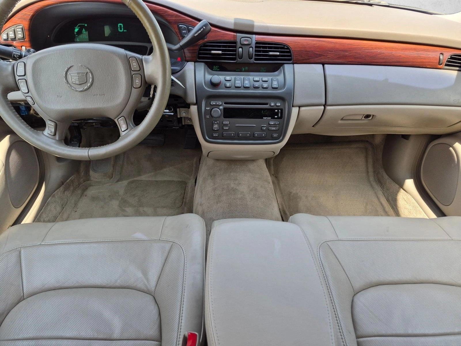 Thumbnail: 2004 Cadillac DeVille - 3