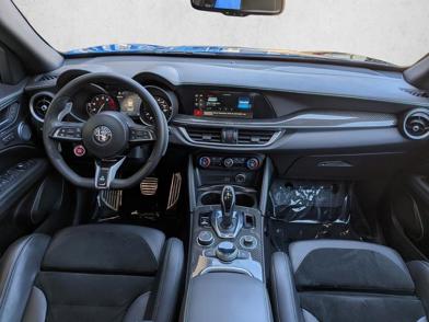 2020 Alfa Romeo Stelvio