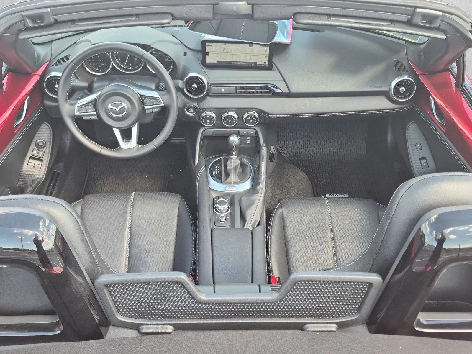 Thumbnail: 2025 Mazda MX-5 Miata - 3