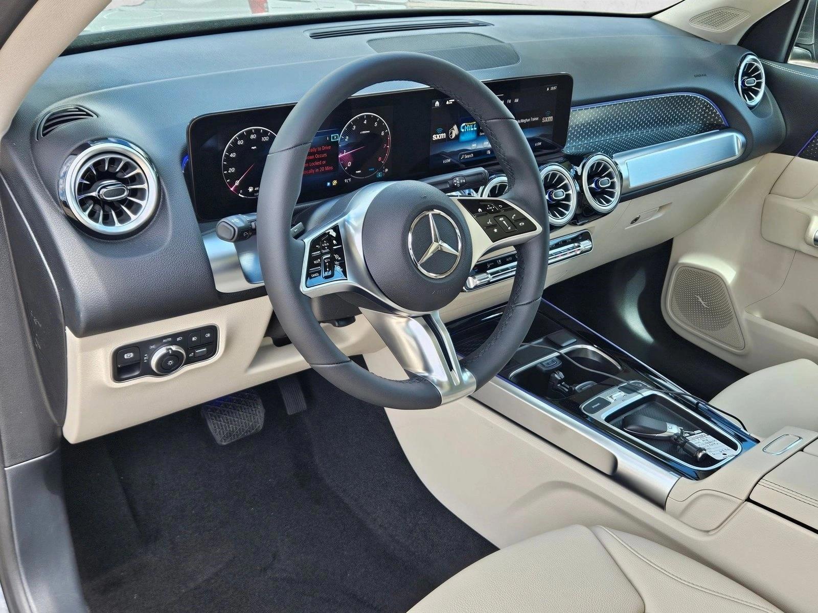 Thumbnail: 2026 Mercedes-Benz GLB - 3