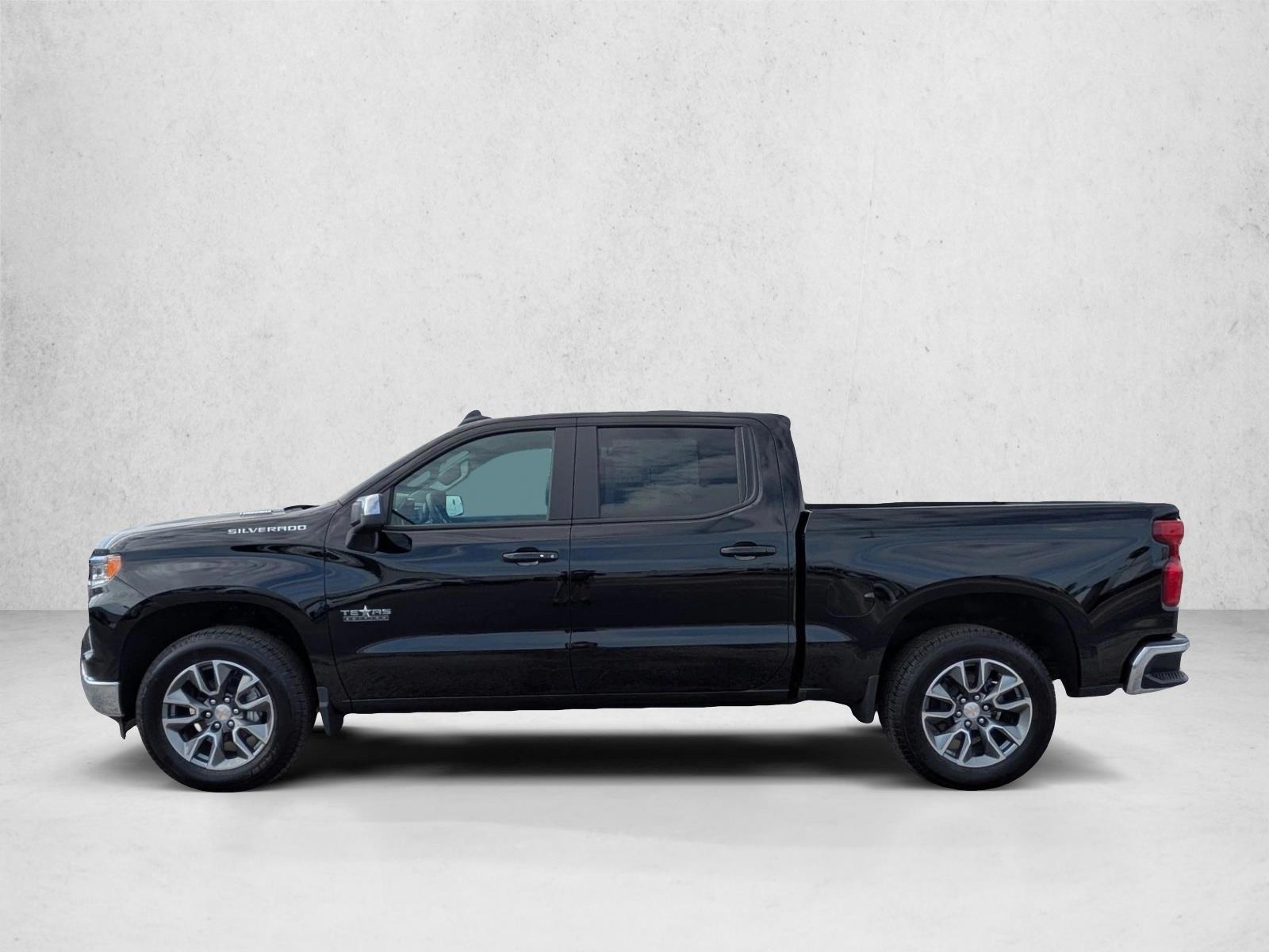 Thumbnail: 2026 Chevrolet Silverado 1500 - 2