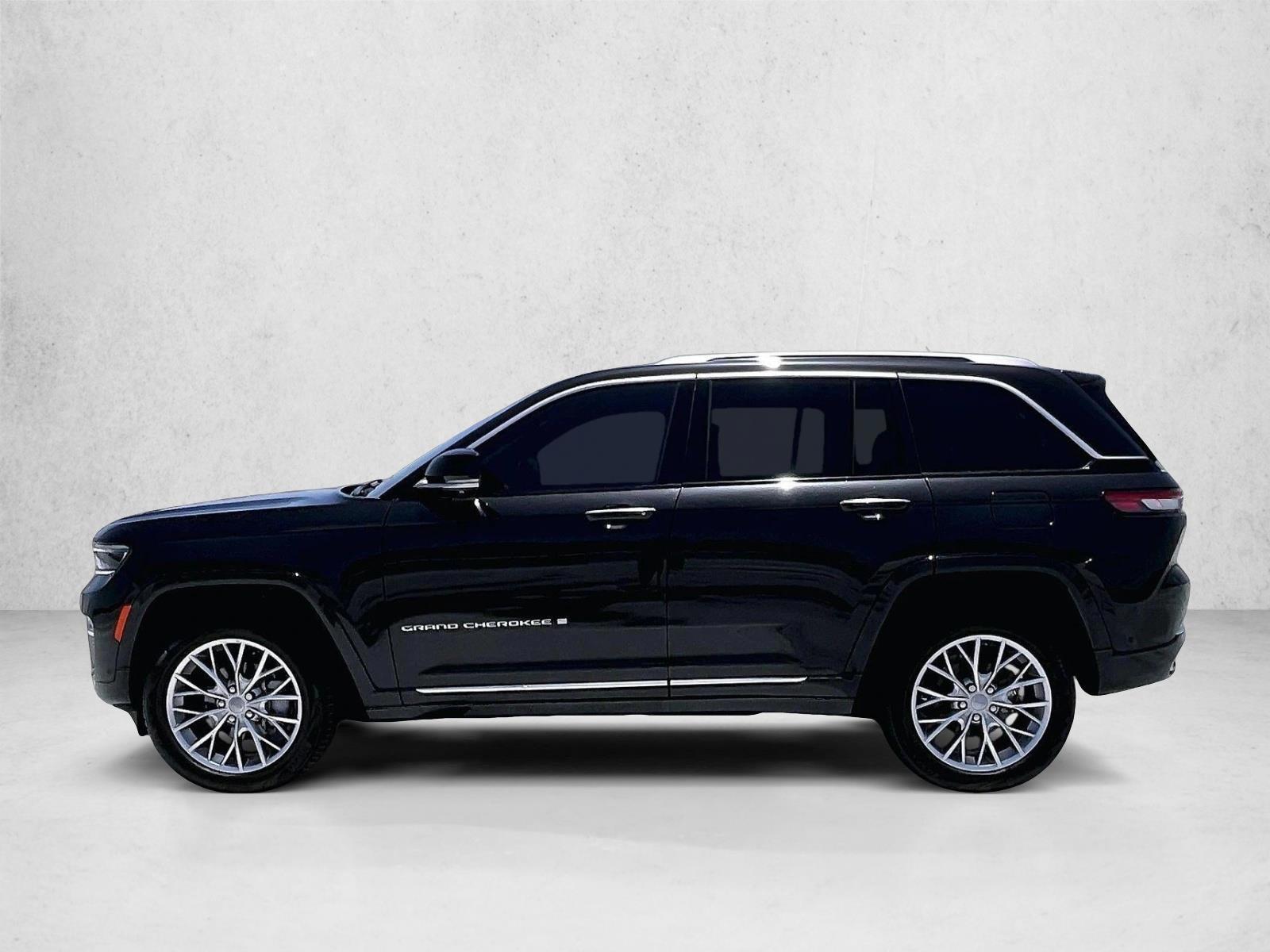 Thumbnail: 2022 Jeep Grand Cherokee - 2