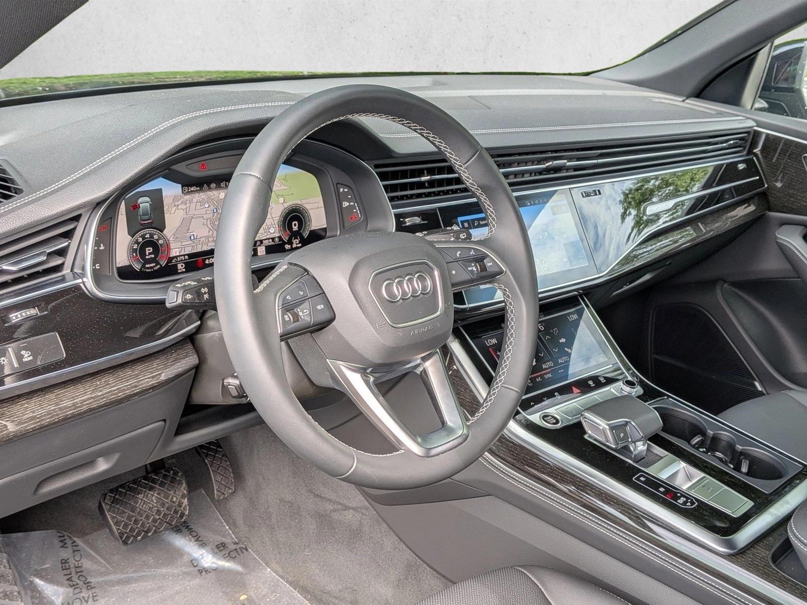 Thumbnail: 2026 Audi Q8 - 3