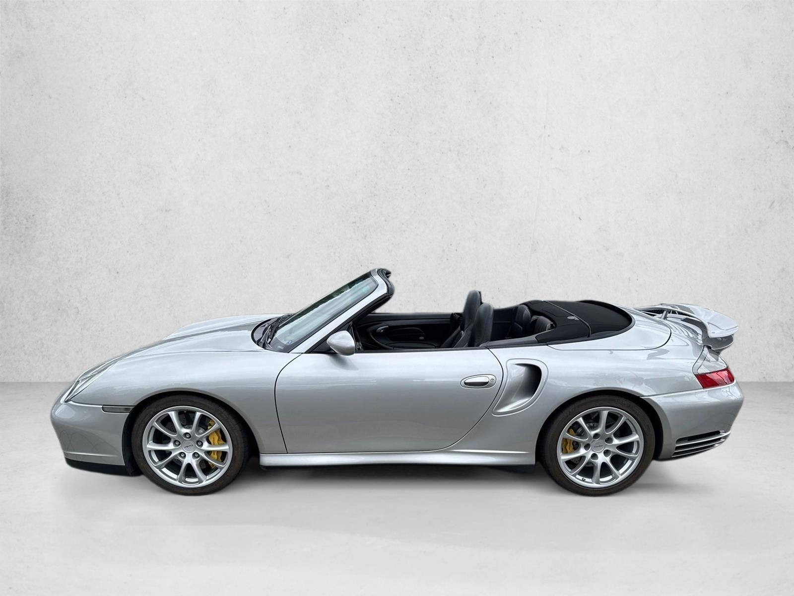 Thumbnail: 2004 Porsche 911 - 4