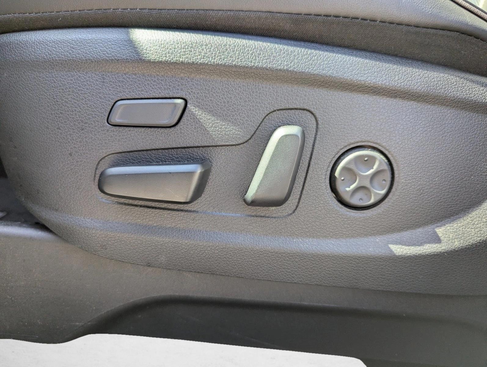 Thumbnail: 2022 Hyundai Palisade - 4