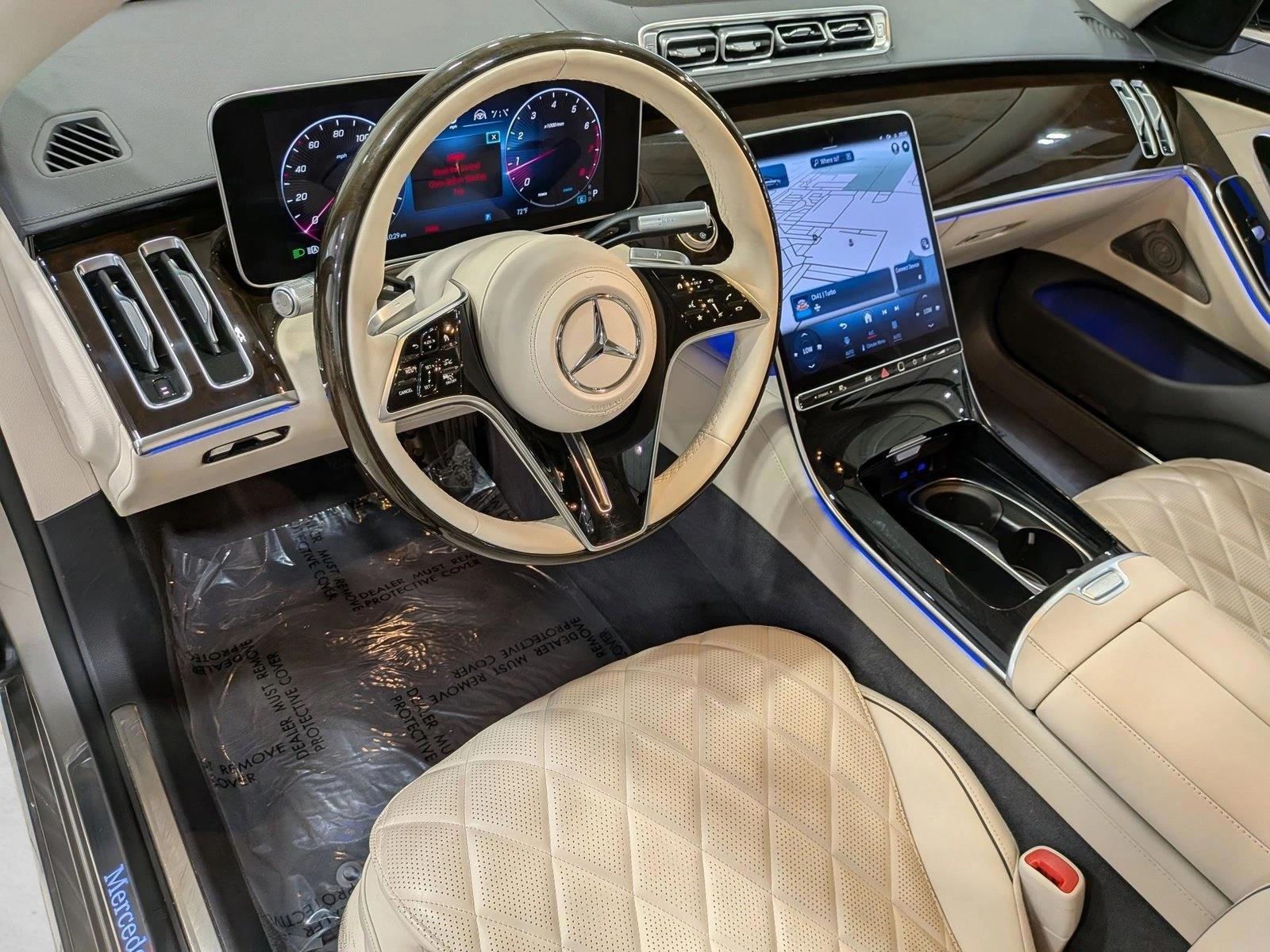 Thumbnail: 2023 Mercedes-Benz S-Class - 3
