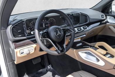 2026 Mercedes-Benz GLS